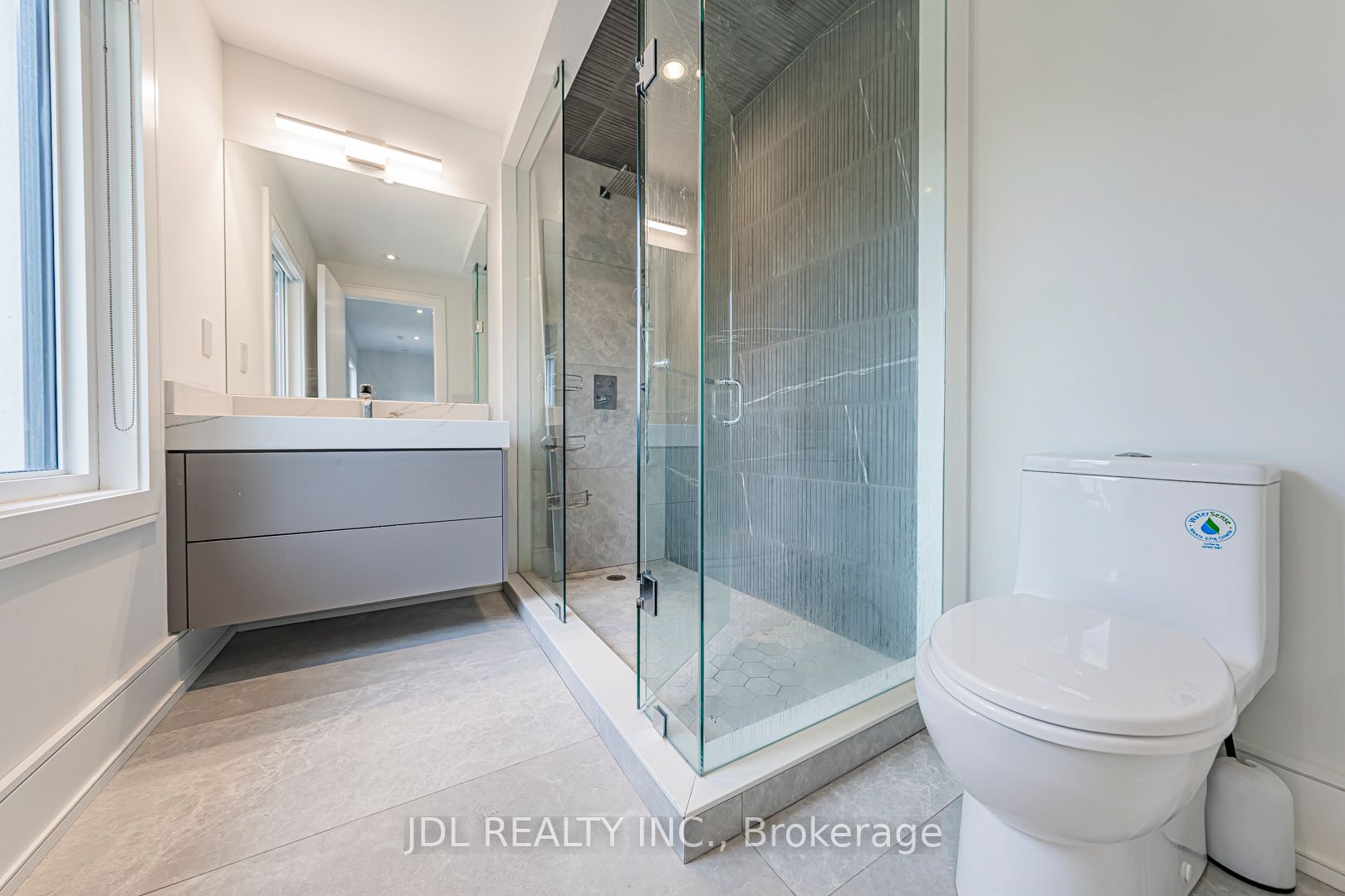 19 Fifeshire Road Property Photo 32