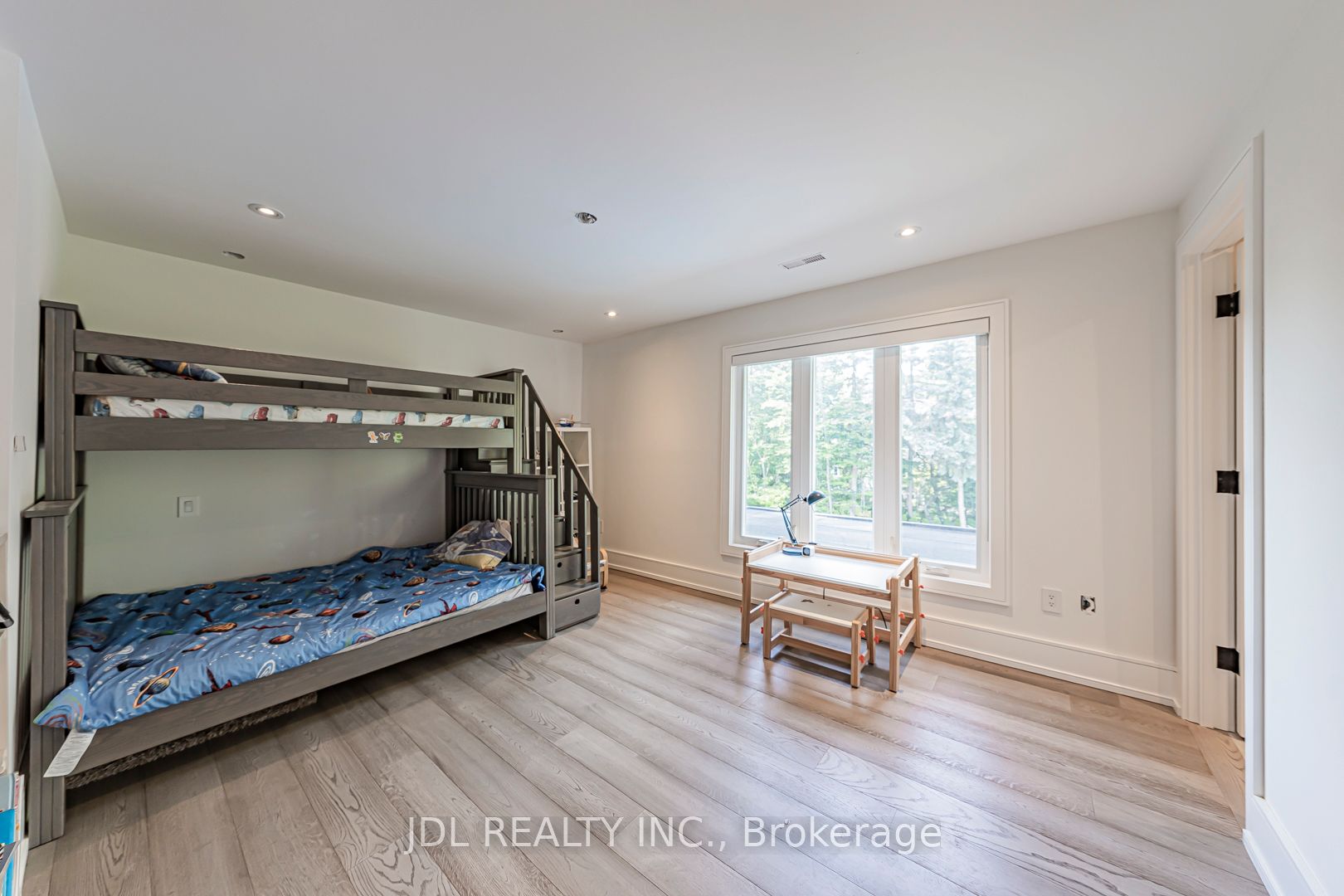 19 Fifeshire Road Property Photo 33