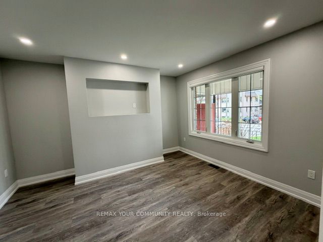 19 Mount Royal Avenue Main Level Property Photo 8