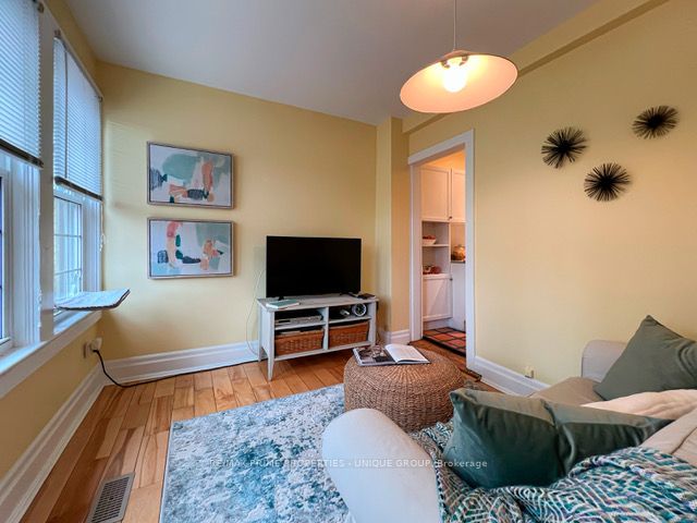 11 Freeman Street Property Photo 7