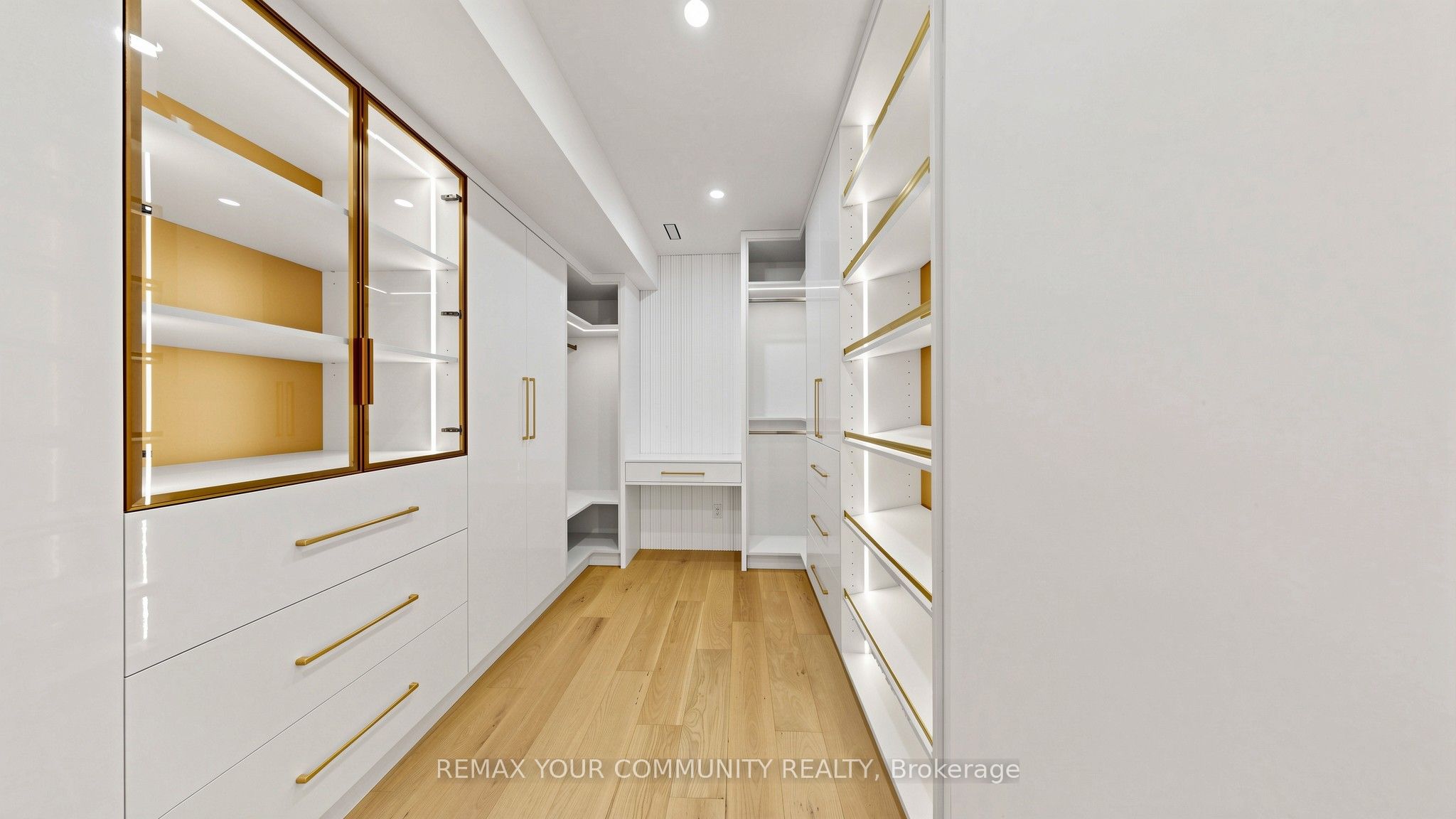 2970a Bayview Avenue Property Photo 21