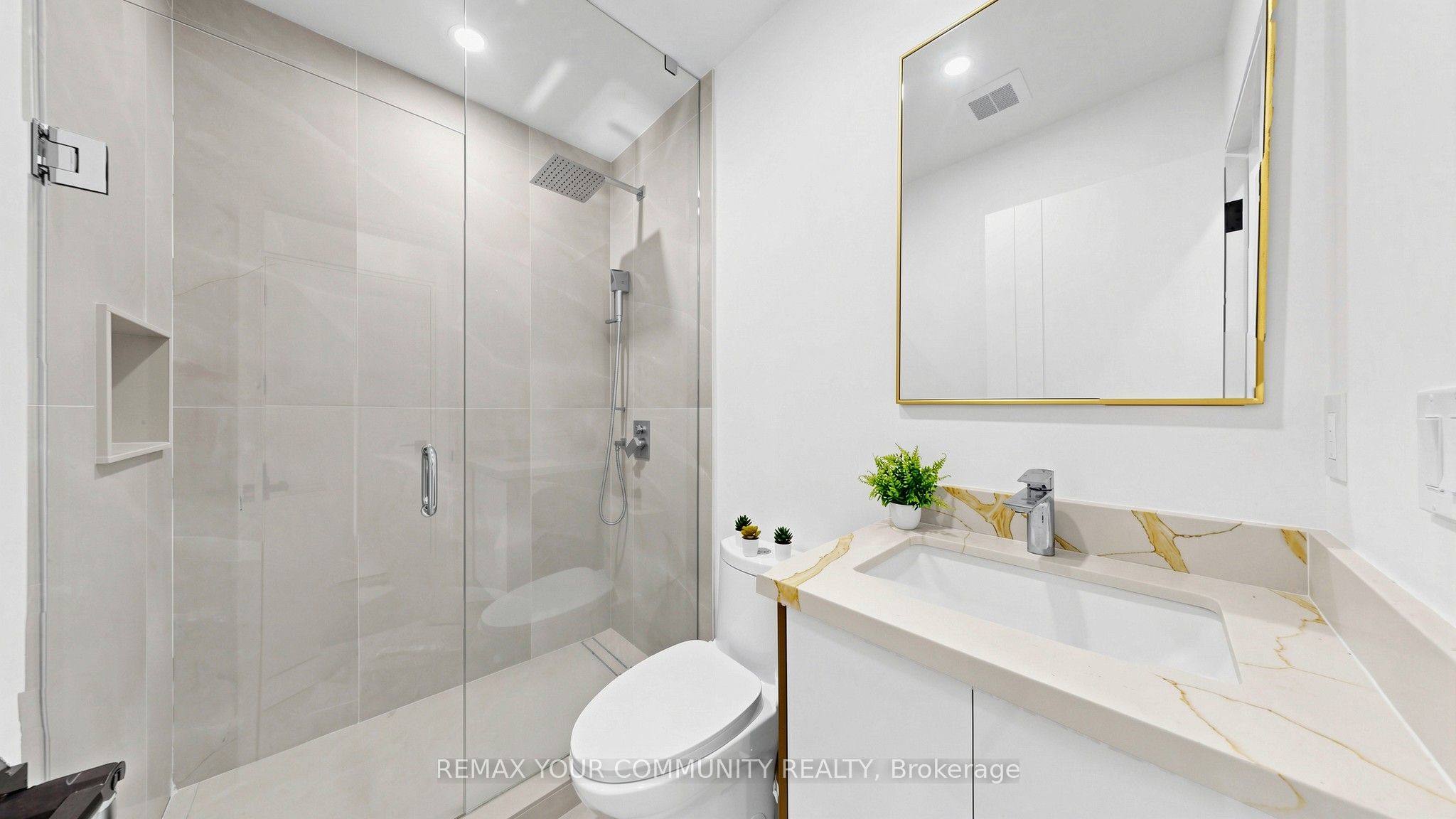 2970a Bayview Avenue Property Photo 43