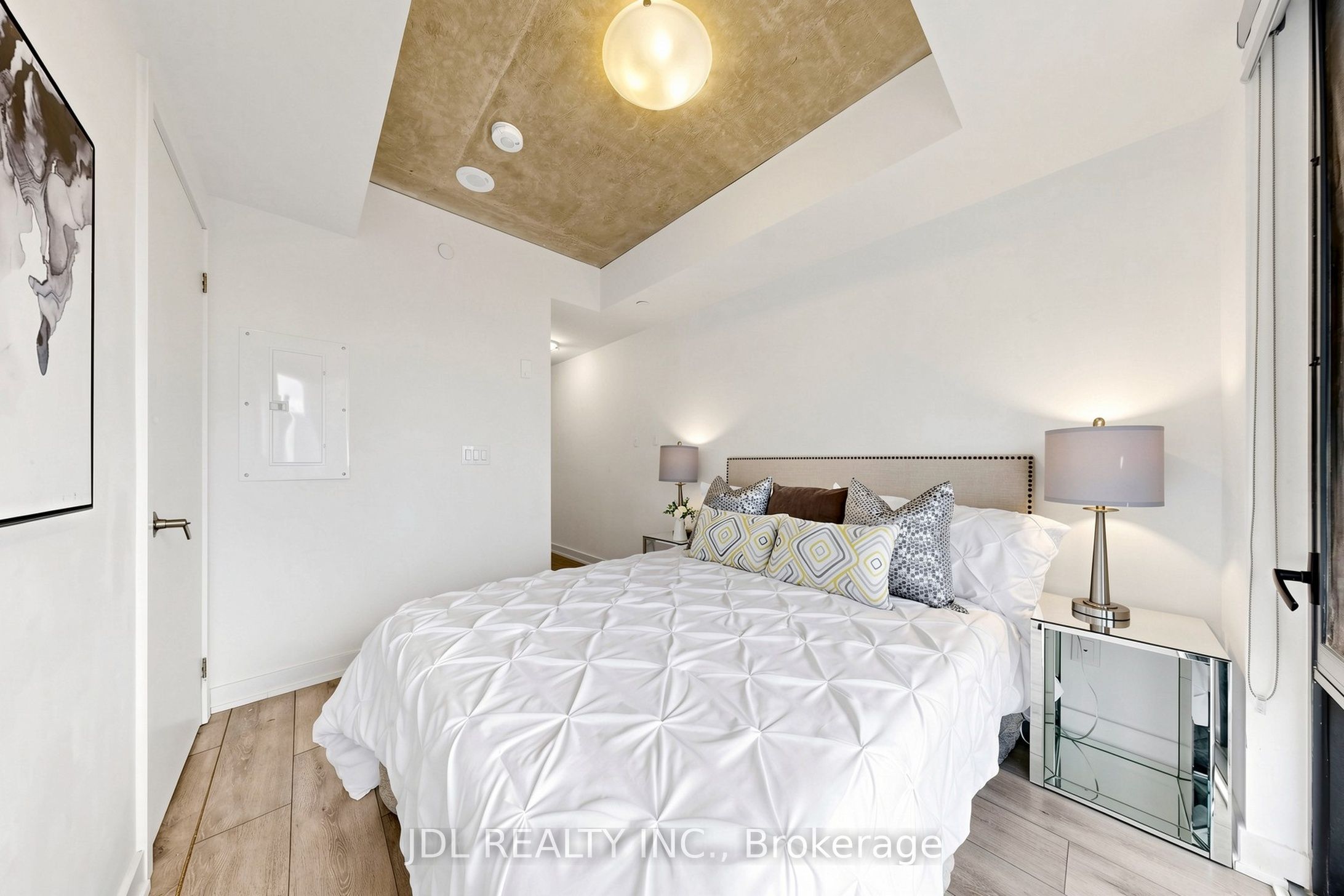 47 Mutual Street 2502 Property Photo 10