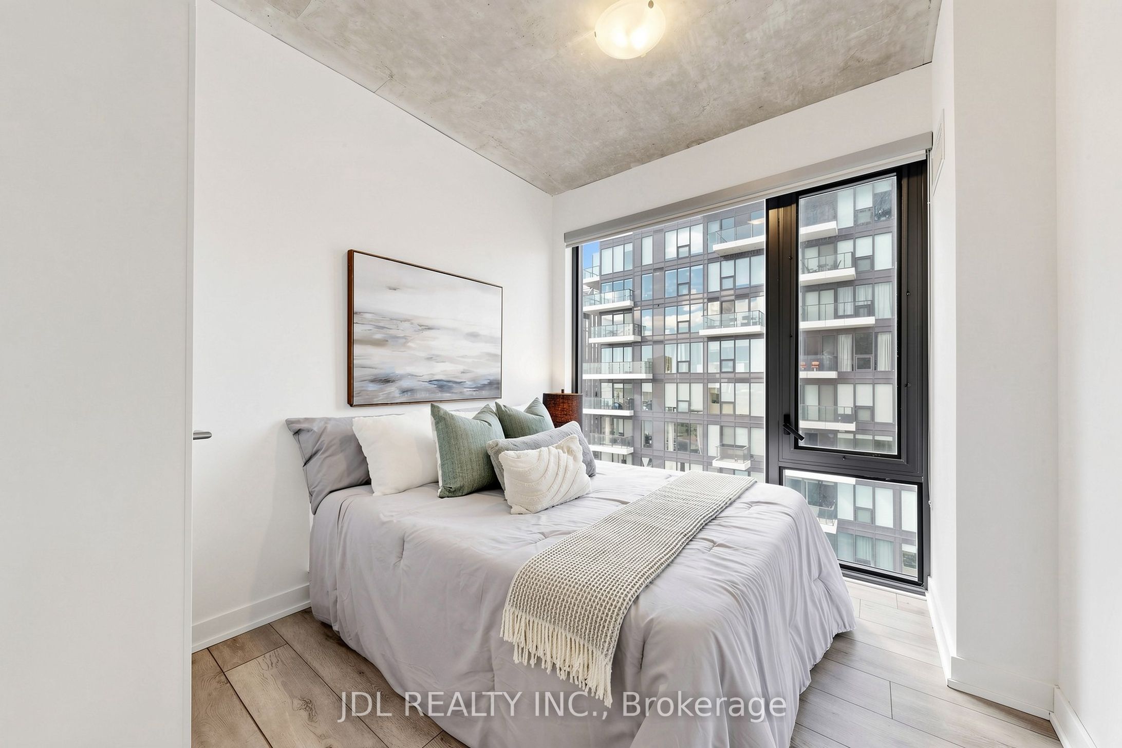 47 Mutual Street 2502 Property Photo 12
