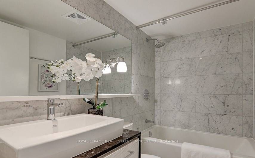 121 Mcmahon Drive Th7 Property Photo 21
