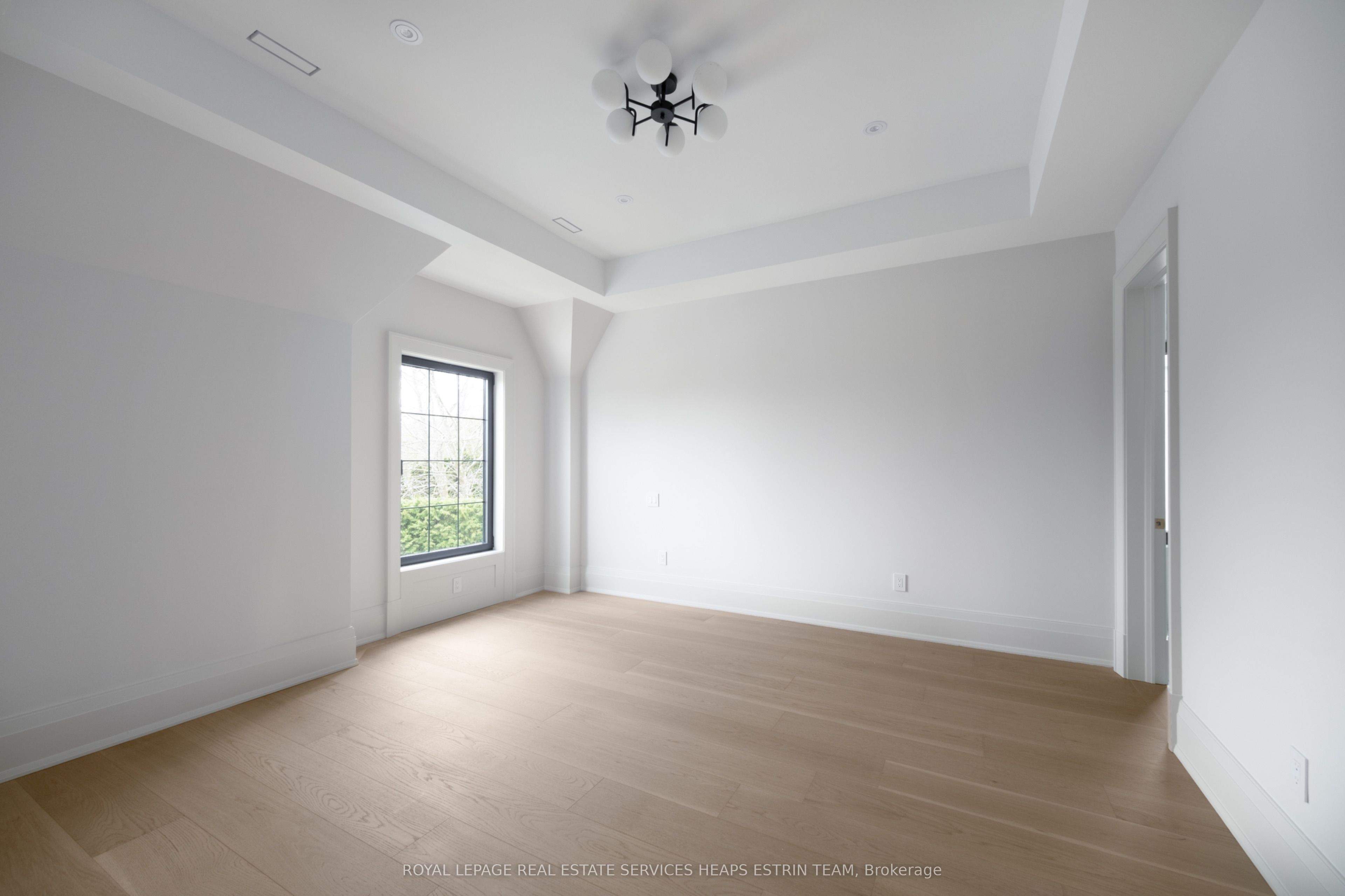 92 Arjay Crescent Property Photo 27