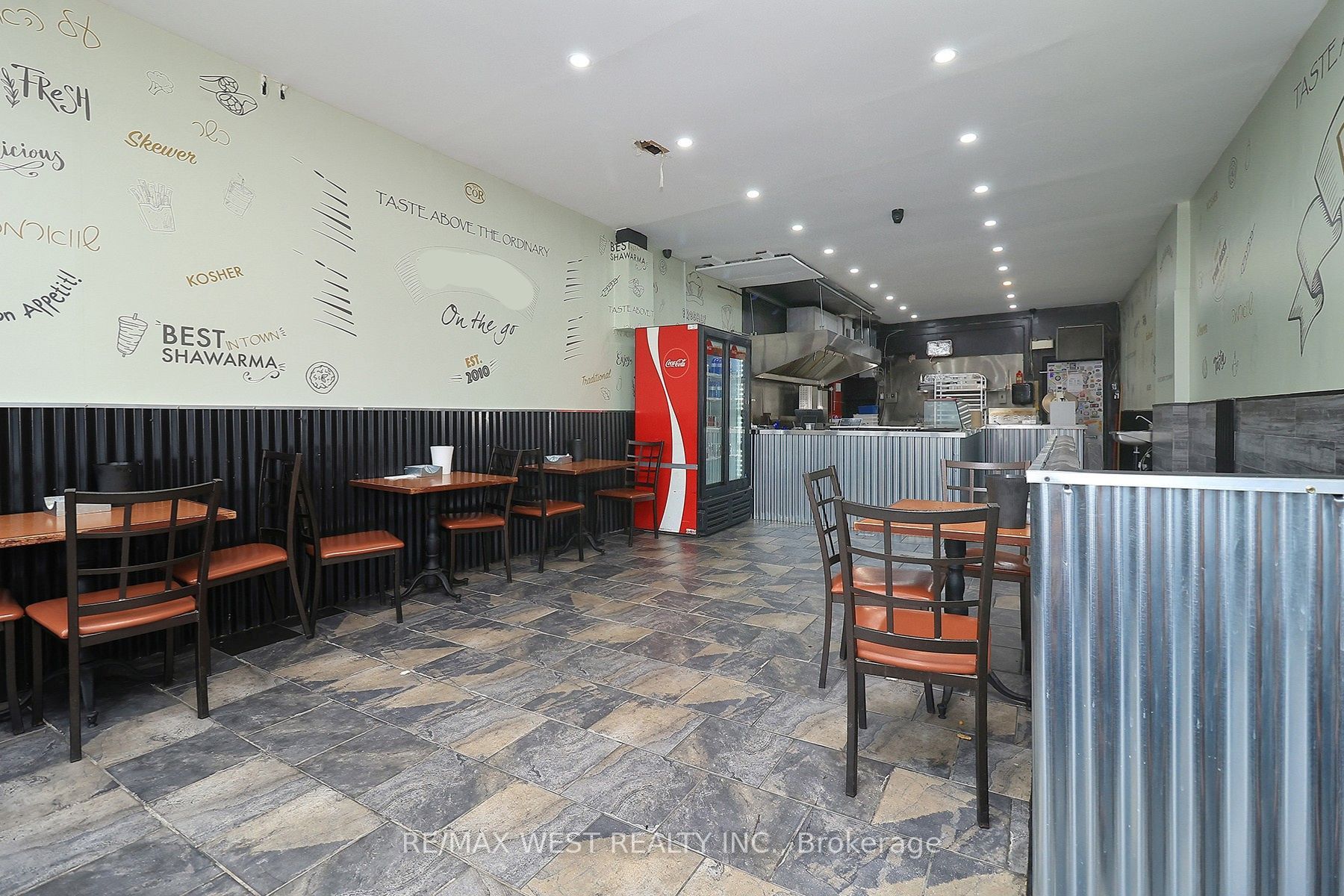 3023 Bathurst Street