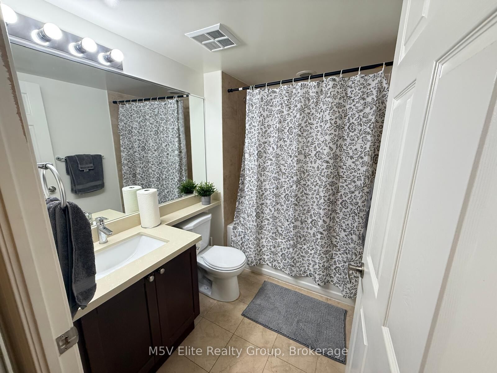 C13117874 Property Photo 9