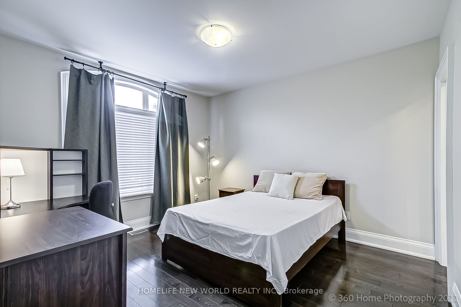 29 Threadneedle Crescent Property Photo 30