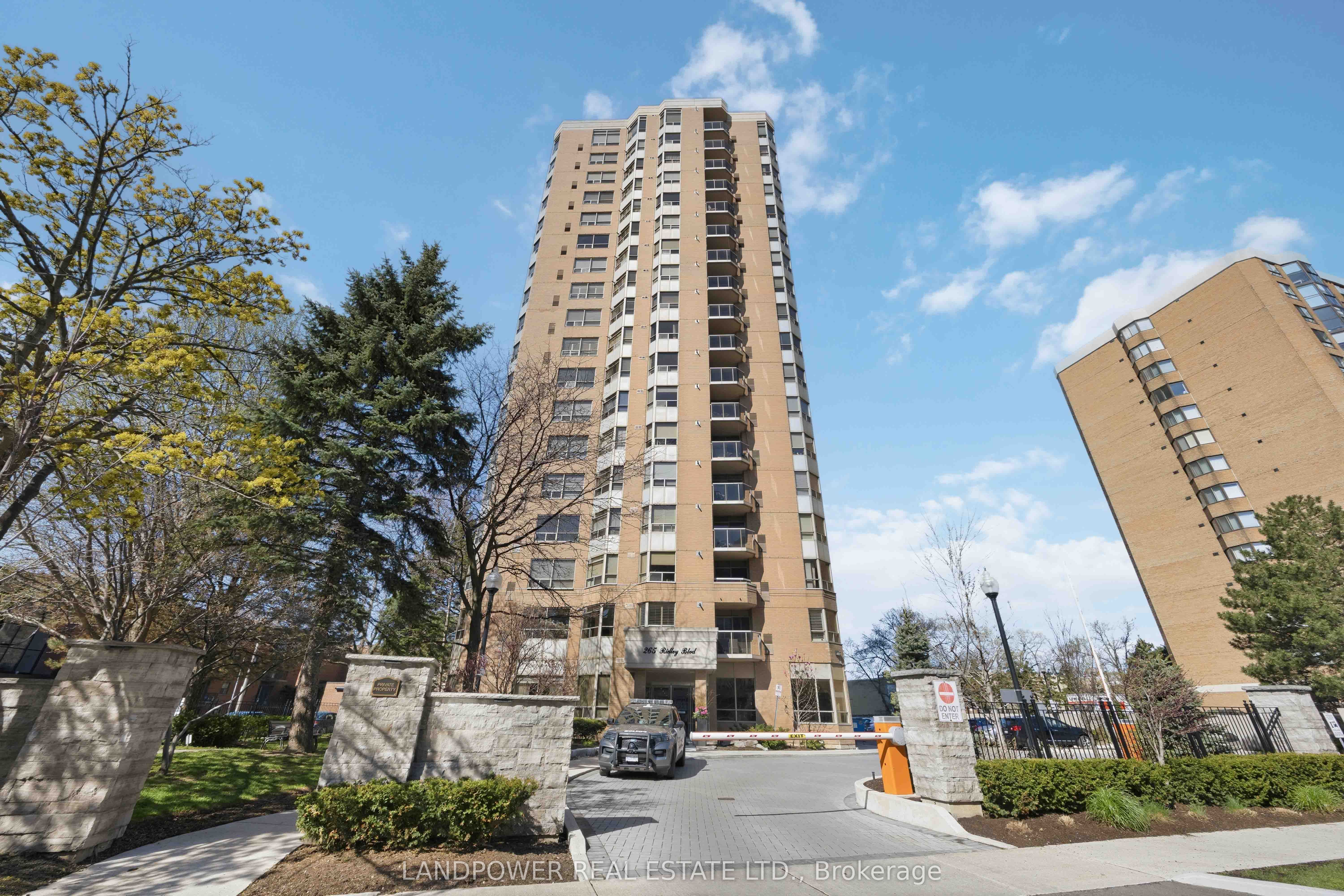 265 Ridley Boulevard 801