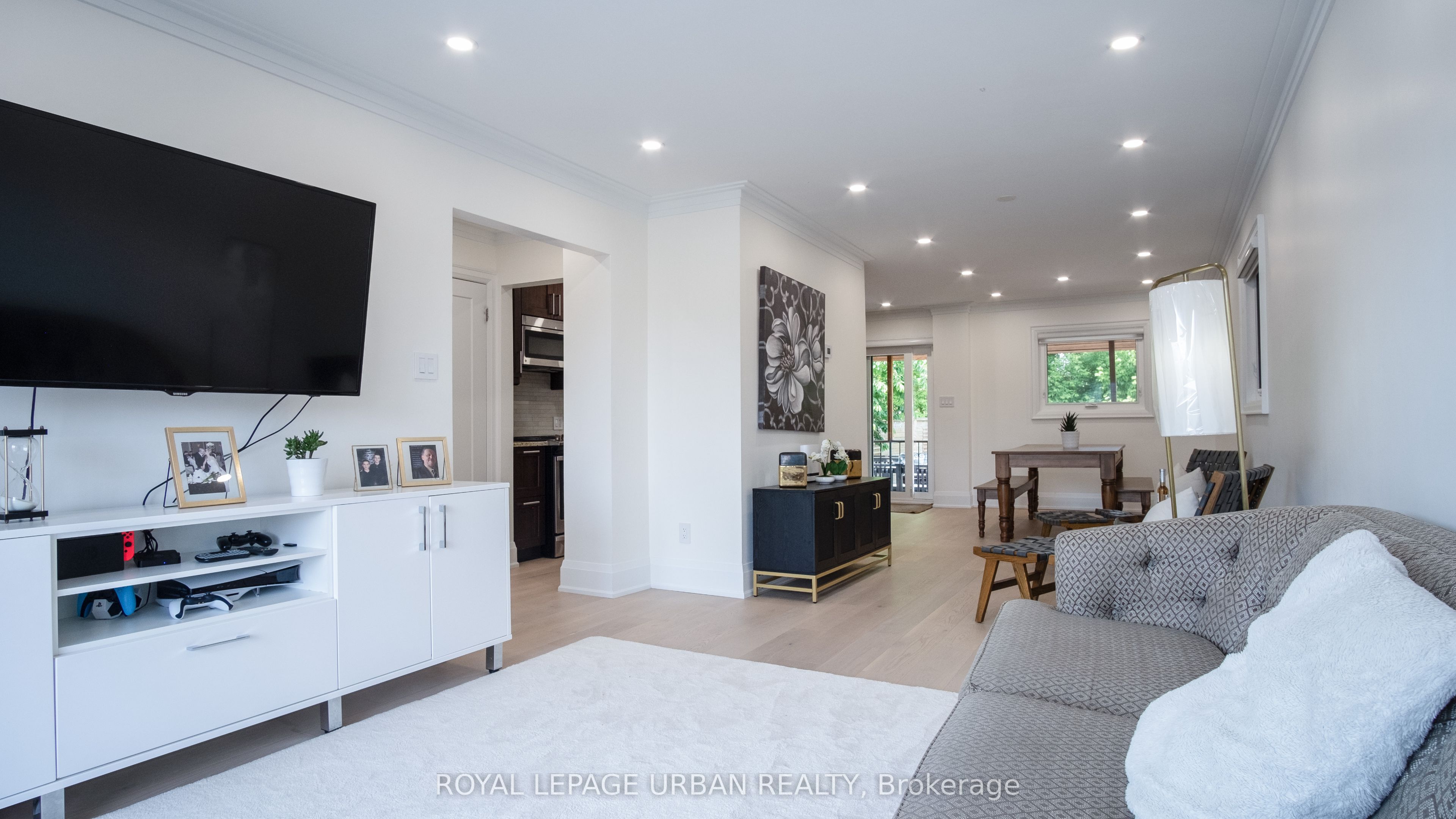434 Westmount Avenue Property Photo 4