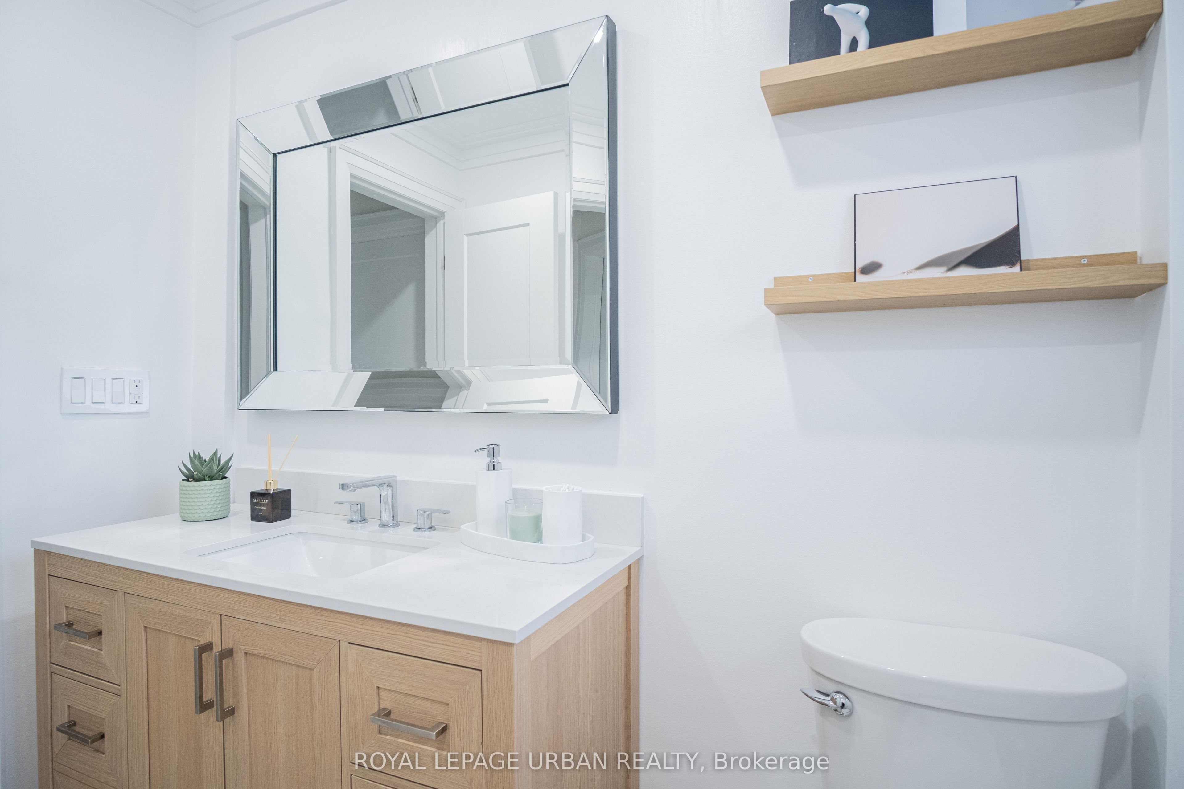 434 Westmount Avenue Property Photo 22
