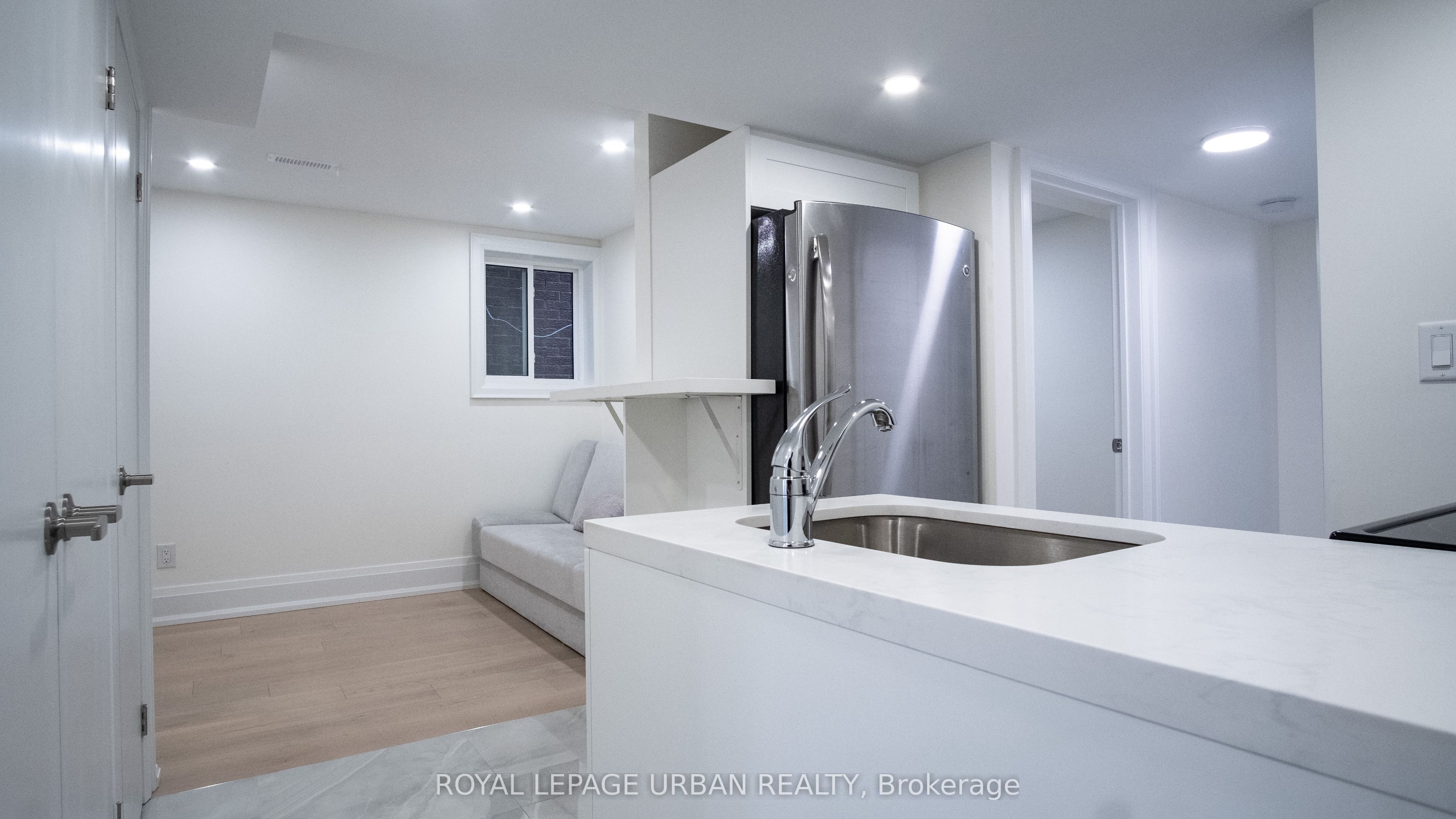 434 Westmount Avenue Property Photo 25
