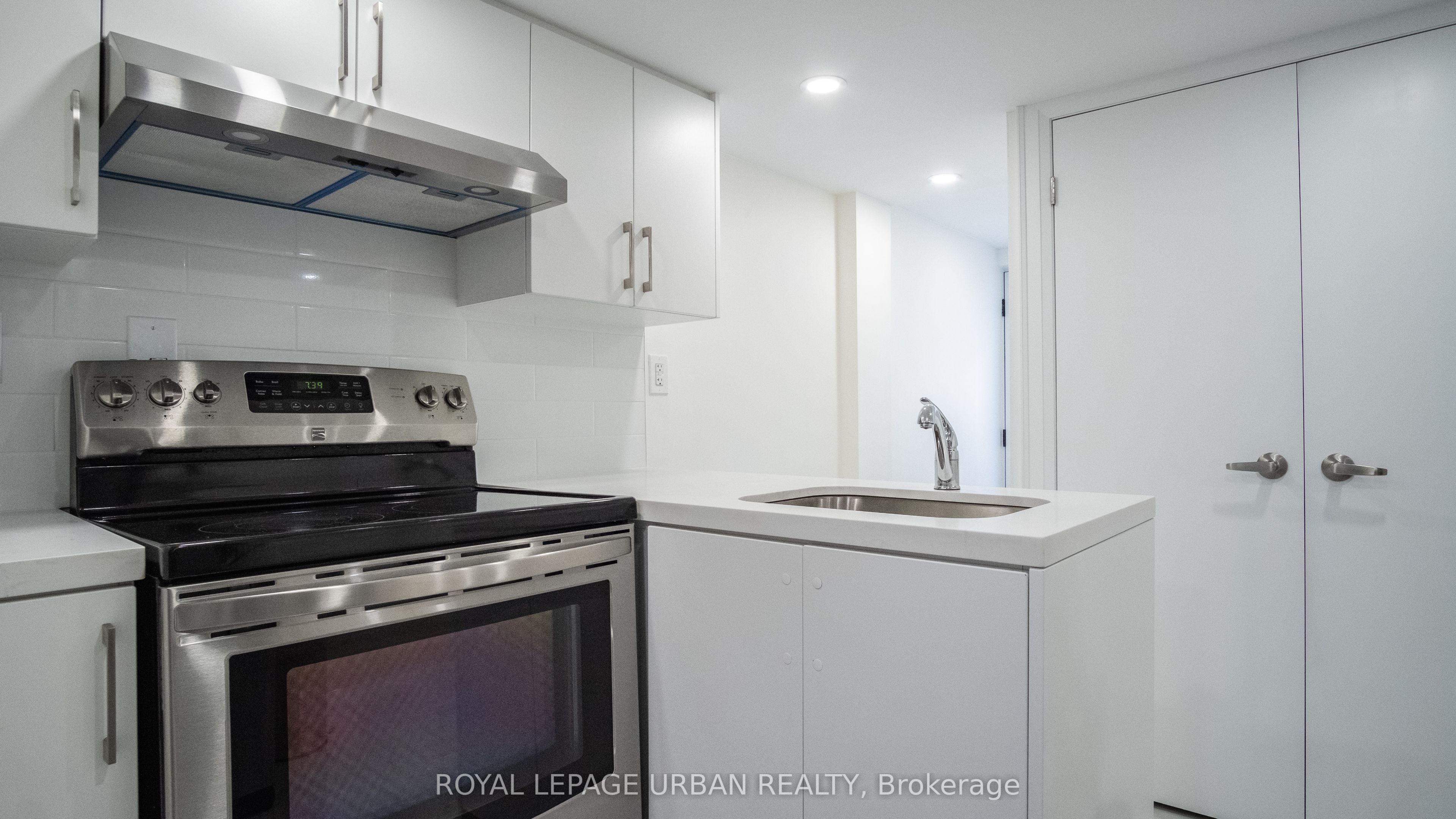 434 Westmount Avenue Property Photo 26
