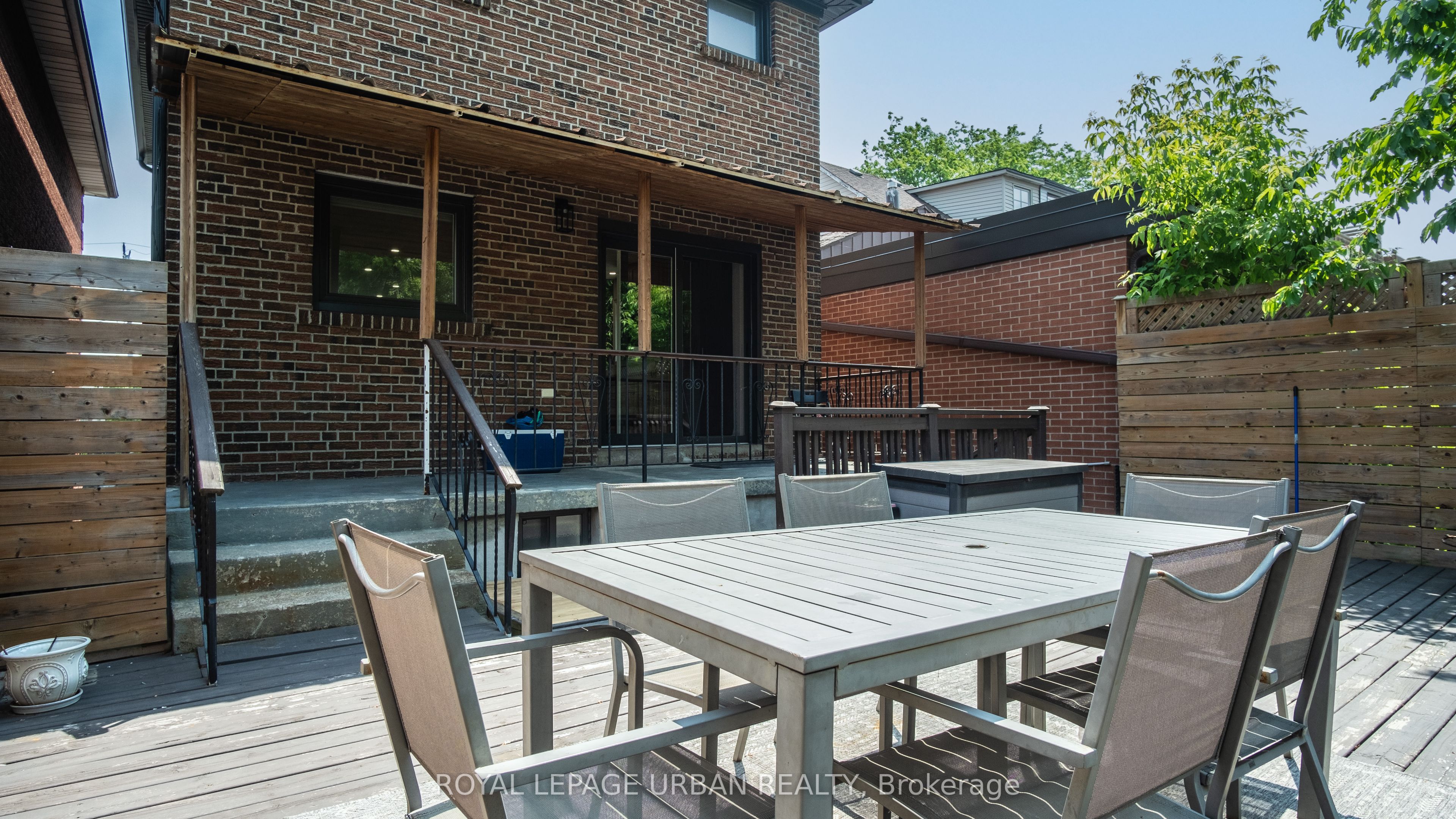 434 Westmount Avenue Property Photo 36