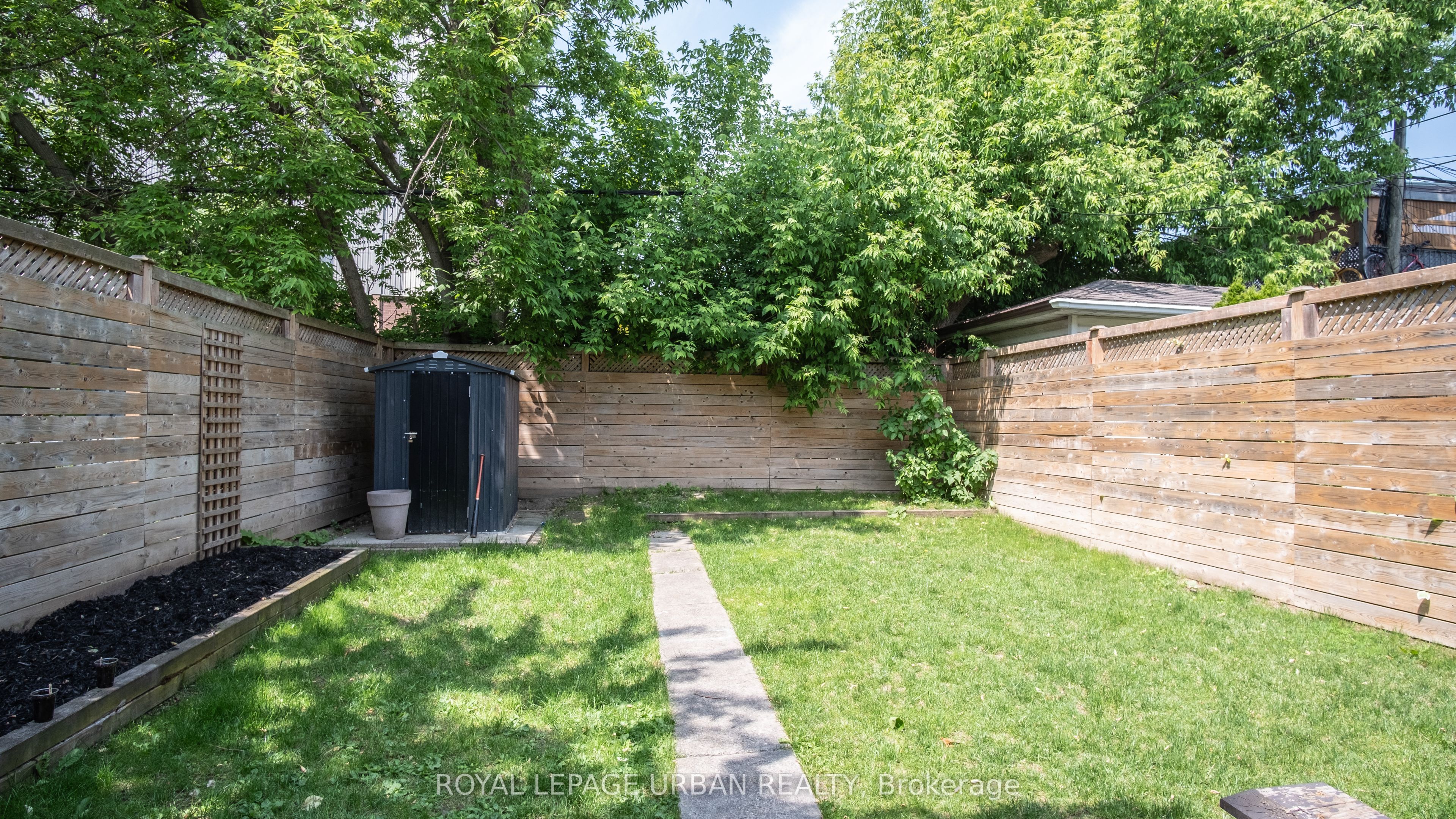 434 Westmount Avenue Property Photo 41