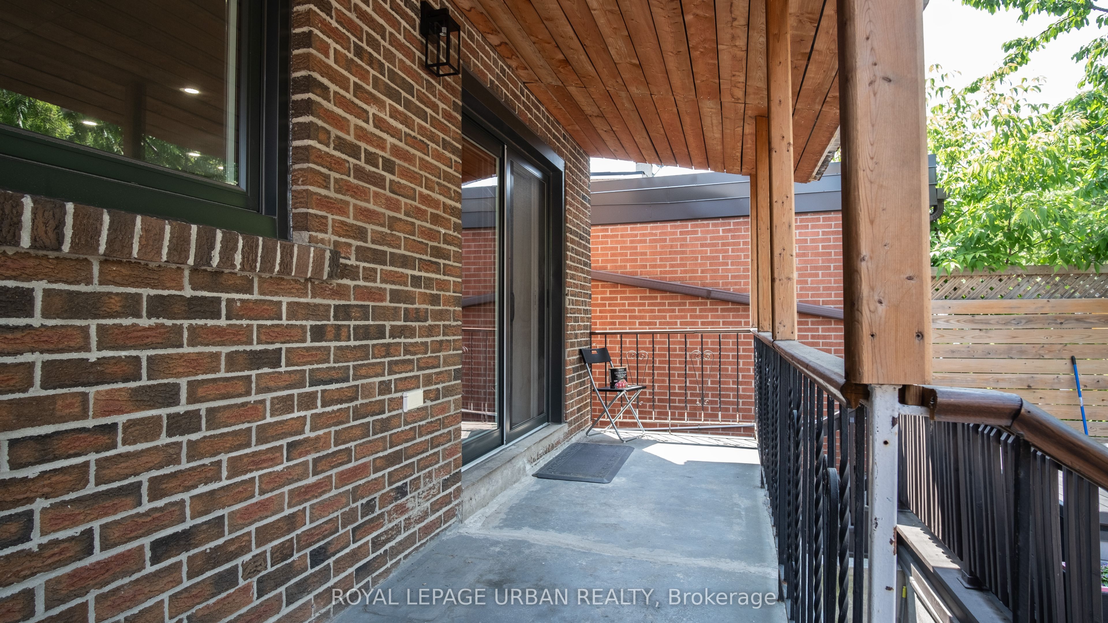 434 Westmount Avenue Property Photo 44