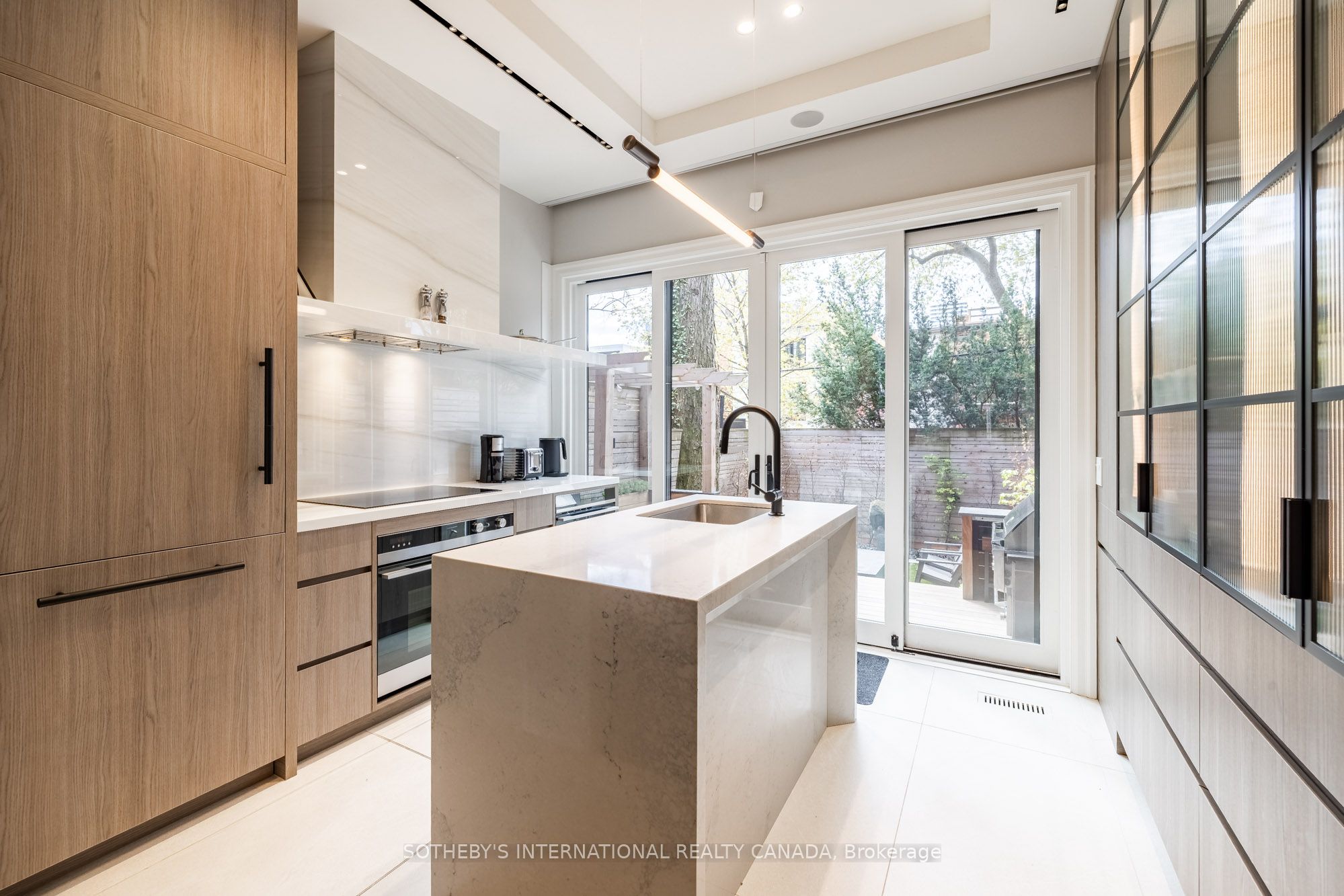 33 Tranby Avenue Property Photo 13