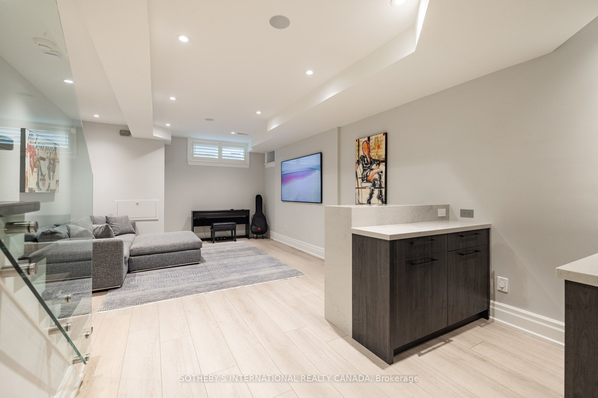 33 Tranby Avenue Property Photo 26