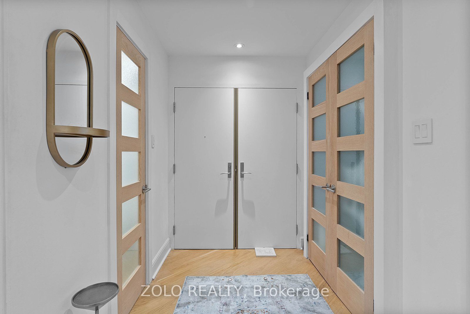 55 Lombard Street 302 Property Photo 3