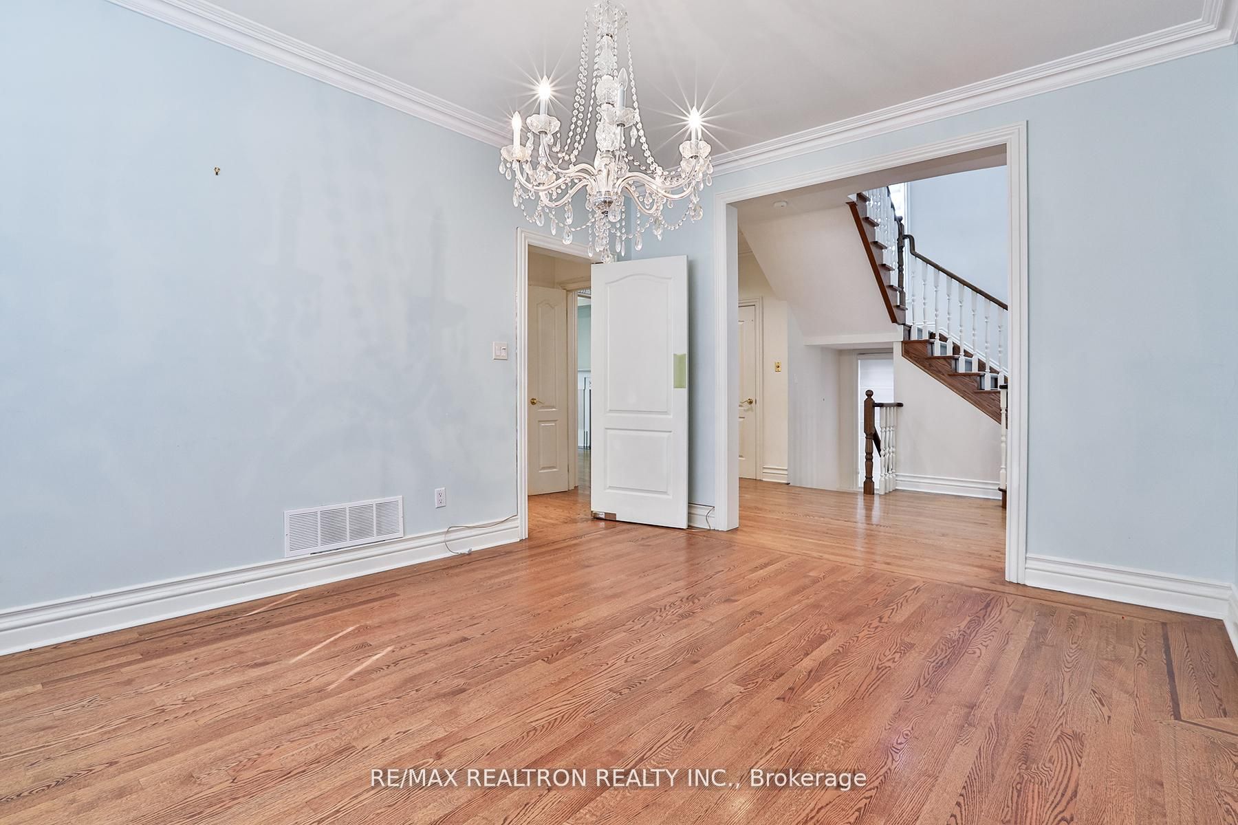 38 Gwendolen Crescent Property Photo 9