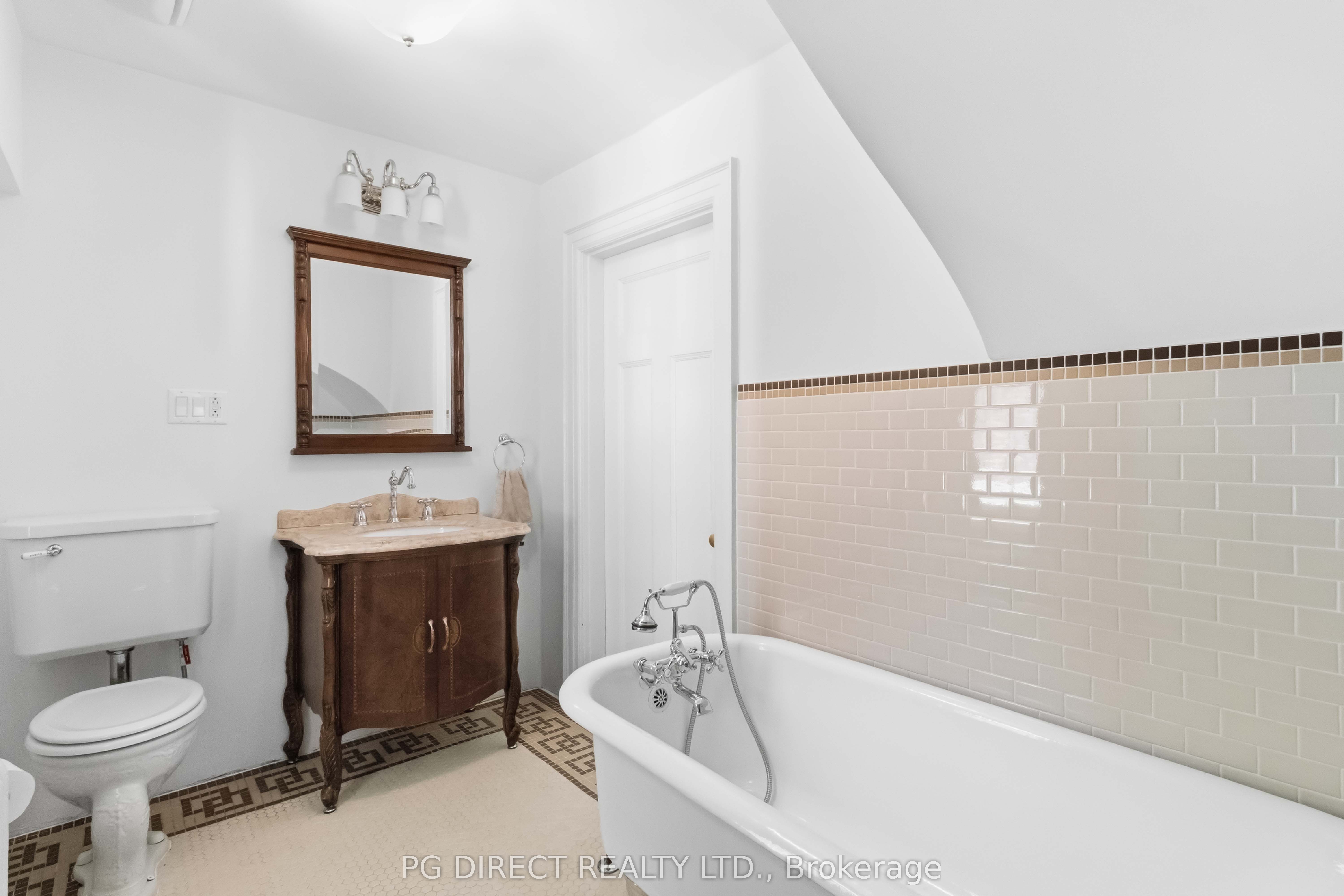 41 Nanton Avenue Property Photo 26