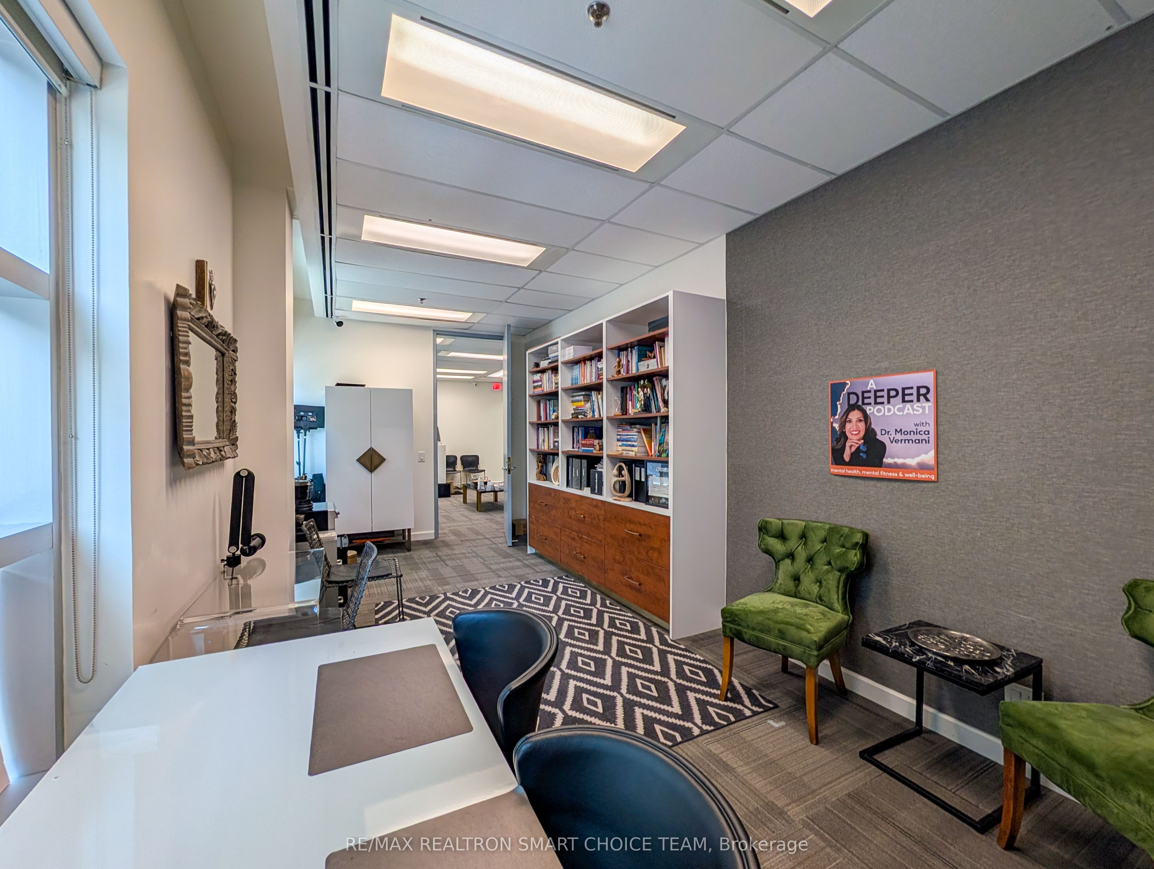 36 Lombard Street 501-b Property Photo 9
