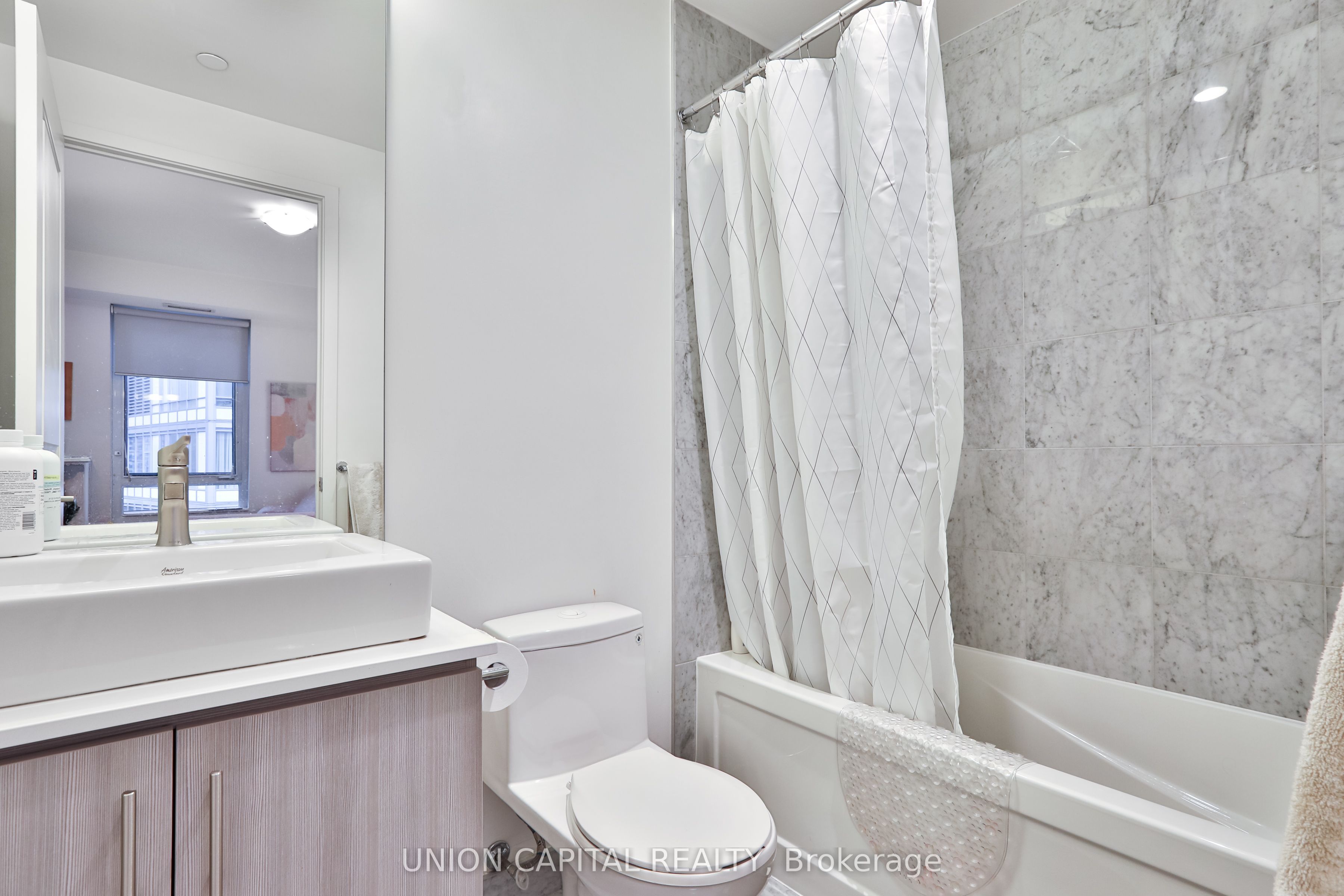 1 The Esplanade 404 Property Photo 15