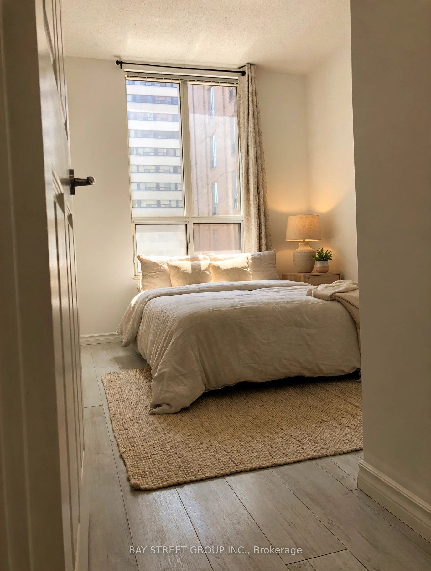 284 Bloor Street W 308 Property Photo 9