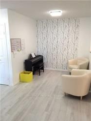 284 Bloor Street W 308 Property Photo 12