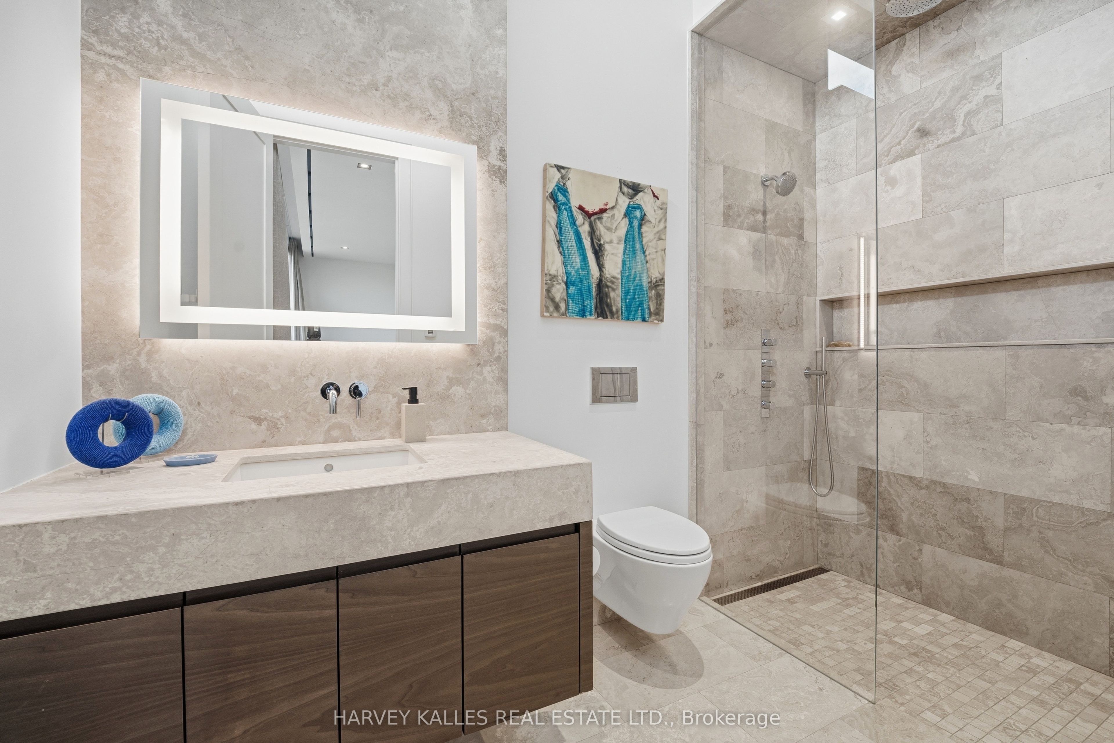 43 Hillholm Road Property Photo 22