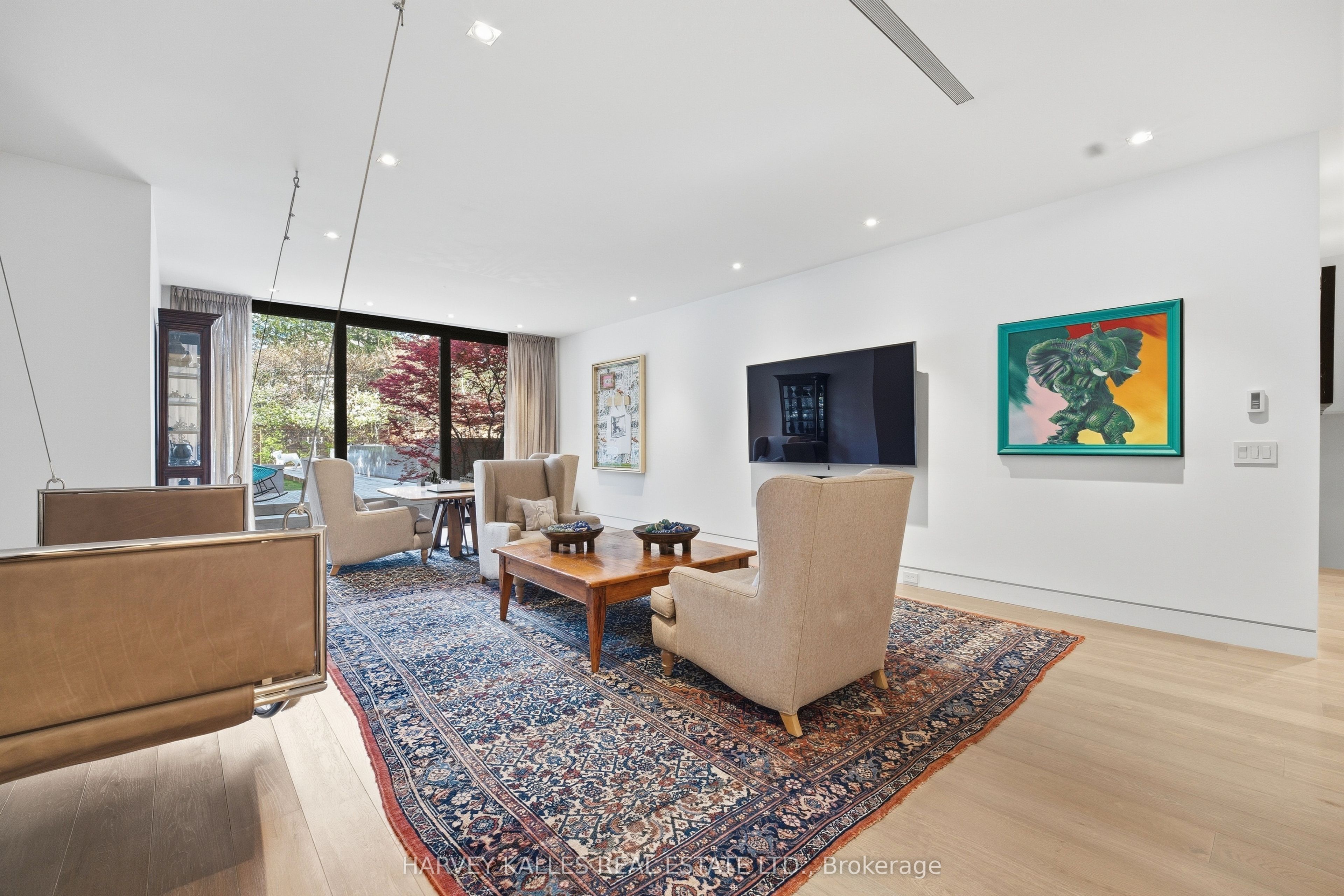 43 Hillholm Road Property Photo 26