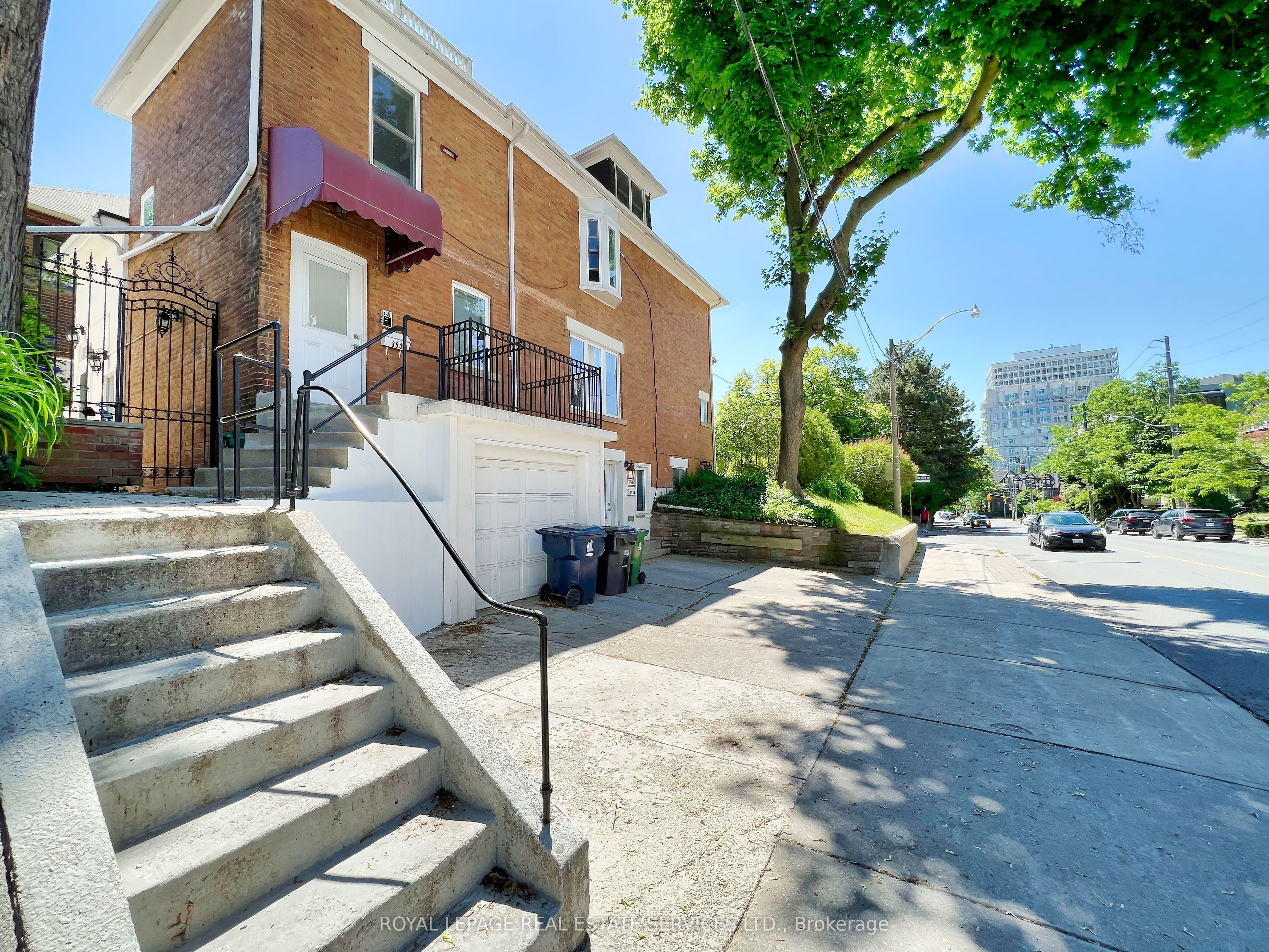 18 Shorncliffe Avenue Property Photo 21