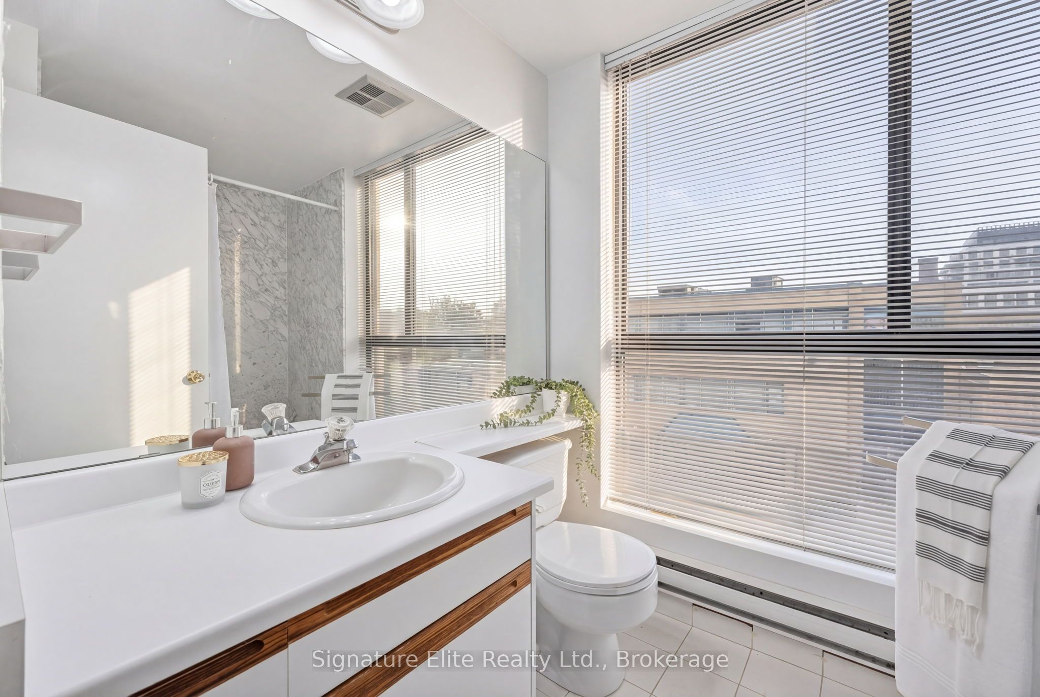 10 Prue Avenue 303 Property Photo 17