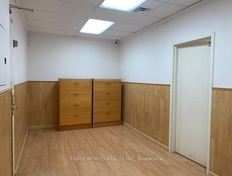 1110 Sheppard Avenue 406 Property Photo 11