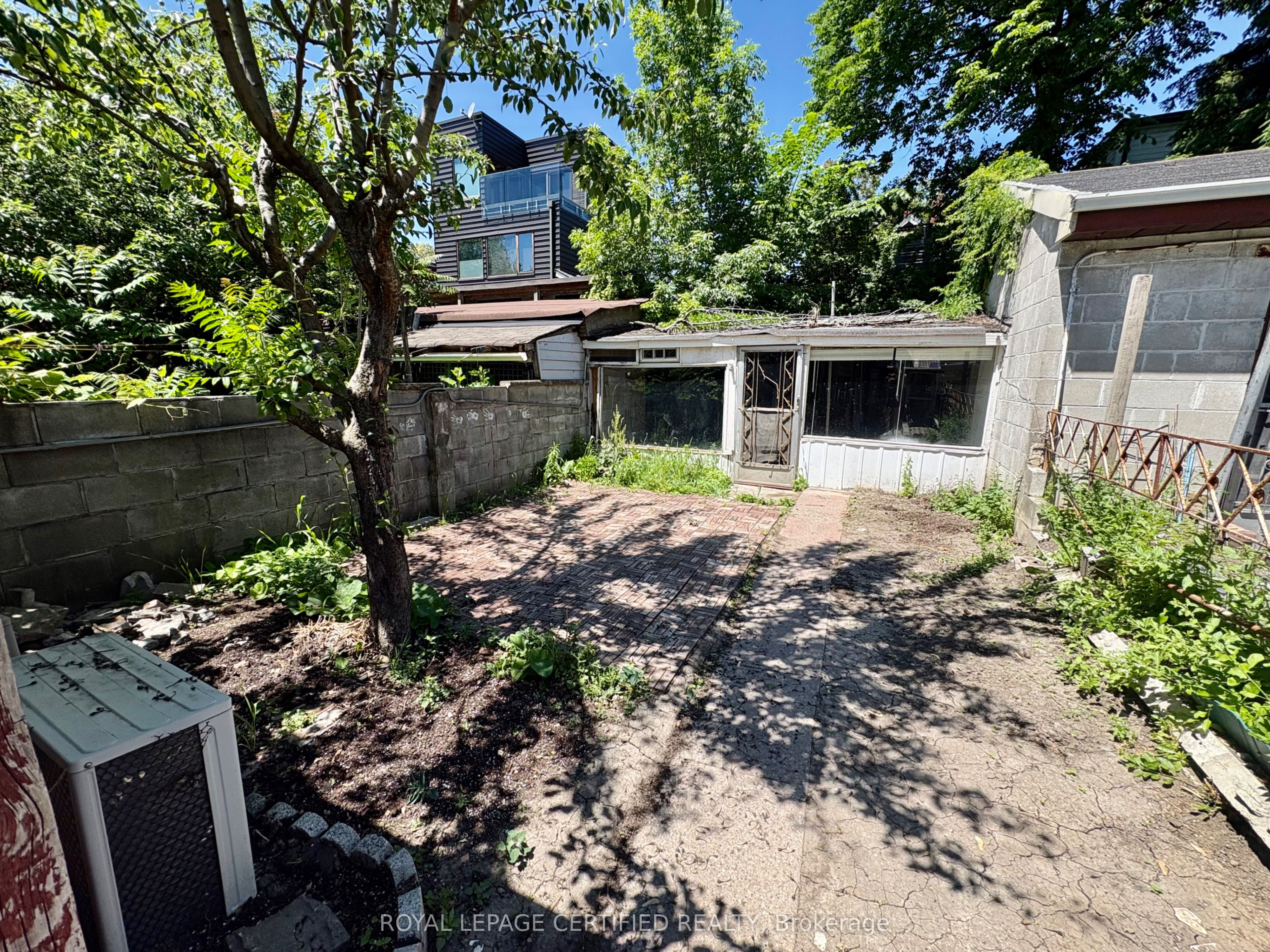 36 Mitchell Avenue Property Photo 27