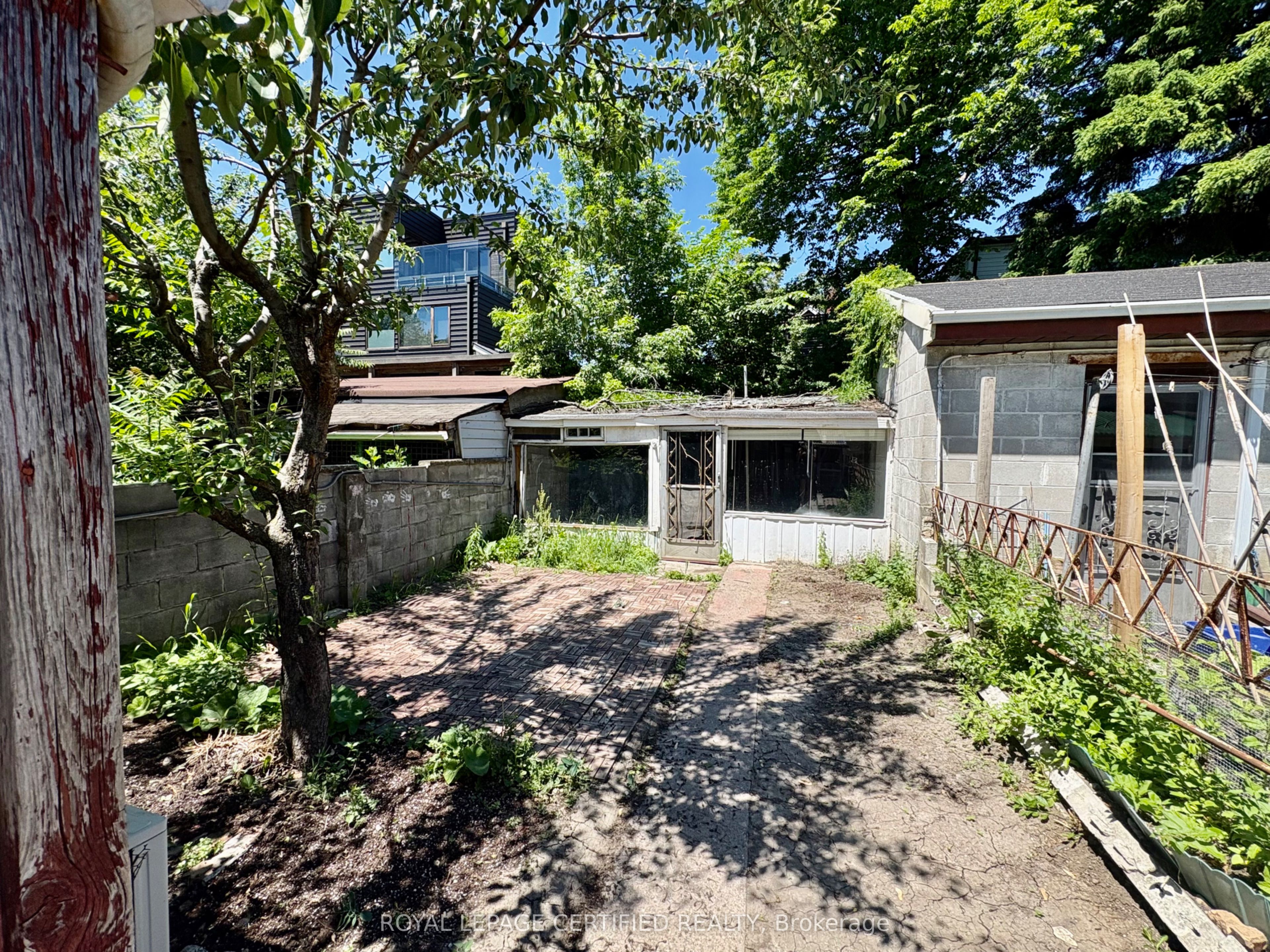 36 Mitchell Avenue Property Photo 29
