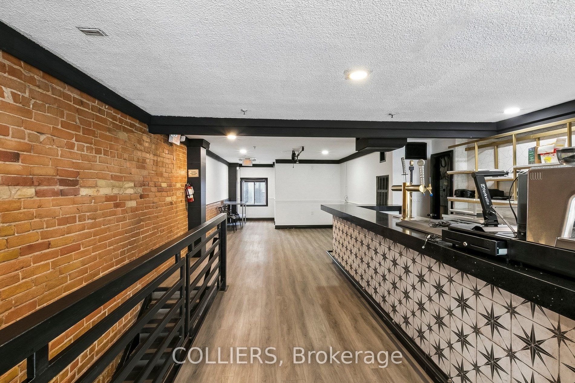 640 Church Street Property Photo 14