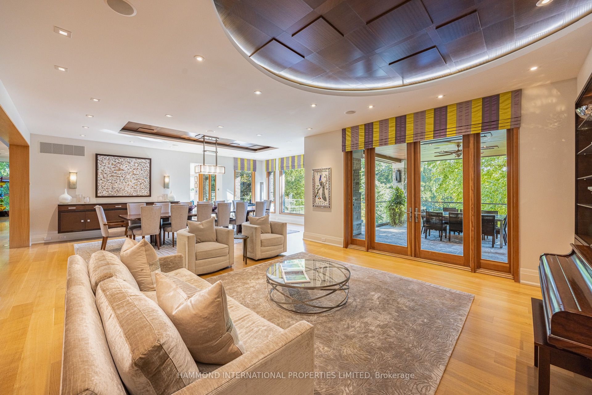 7 Oxbow Road Property Photo 5