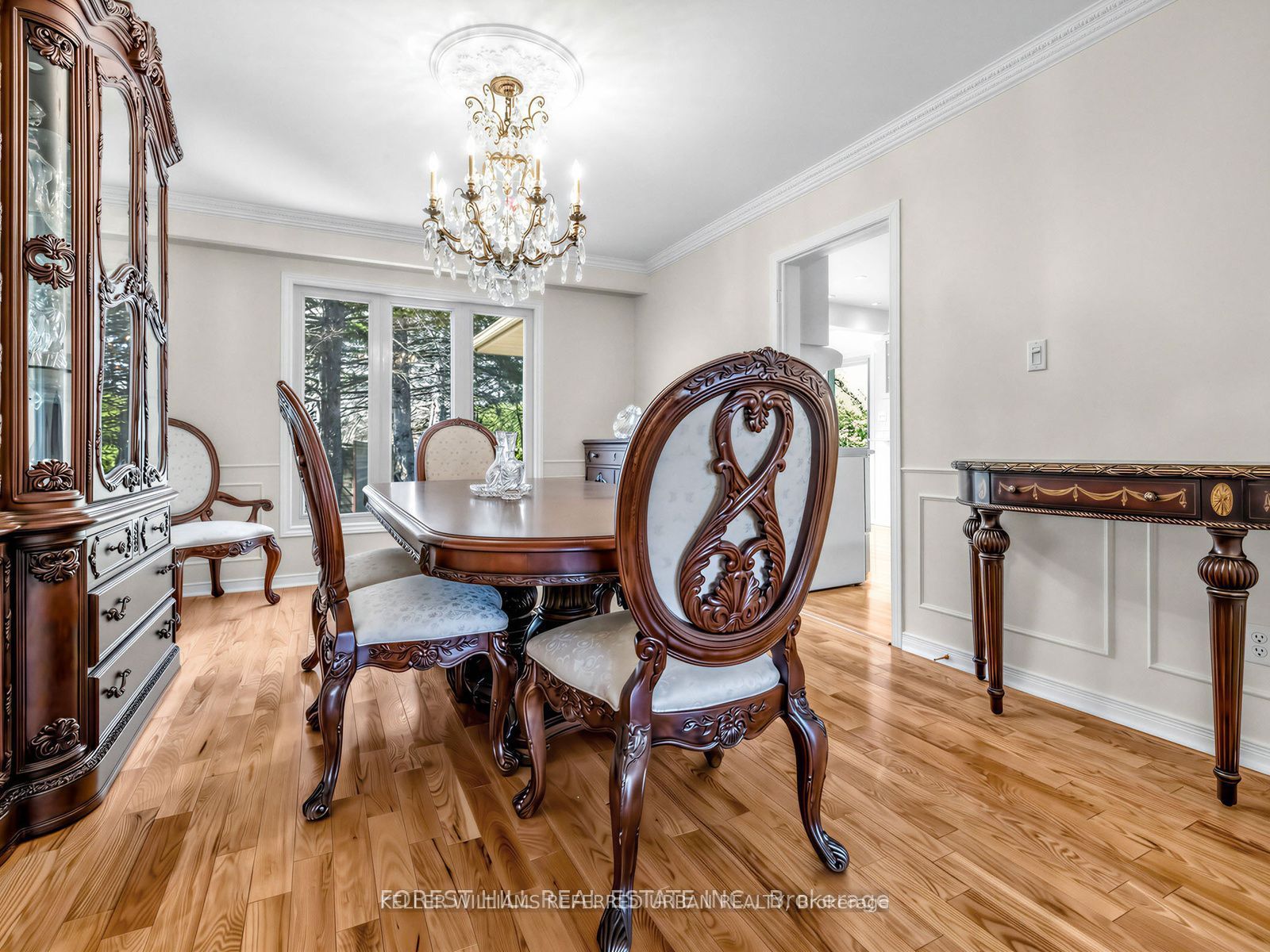 32 Saddletree Drive Property Photo 7