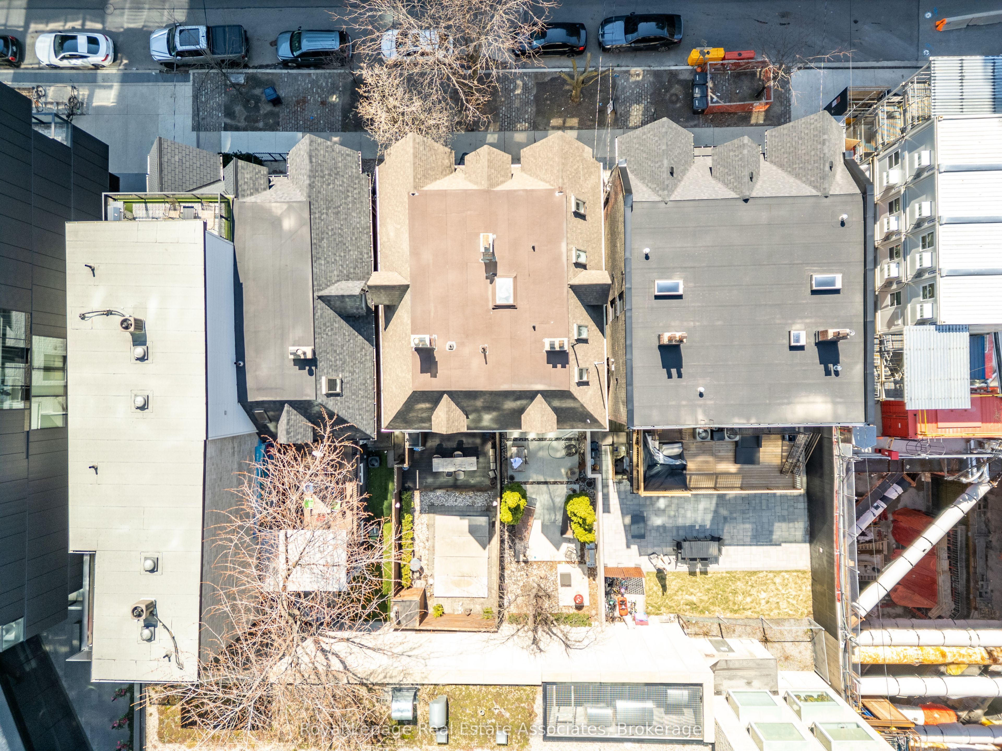 54 / 56 Stewart Street Property Photo 4