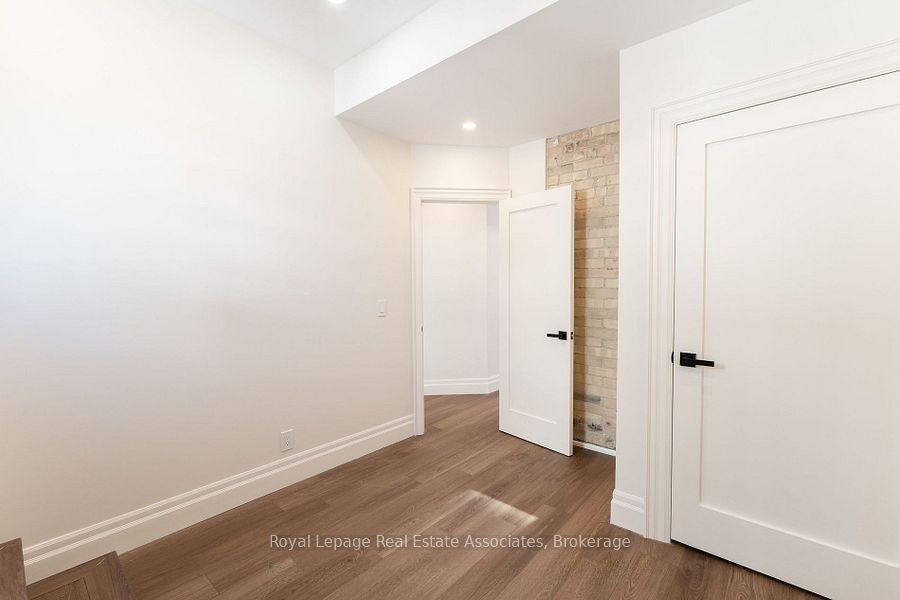 54 / 56 Stewart Street Property Photo 17