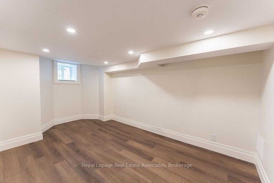 54 / 56 Stewart Street Property Photo 19