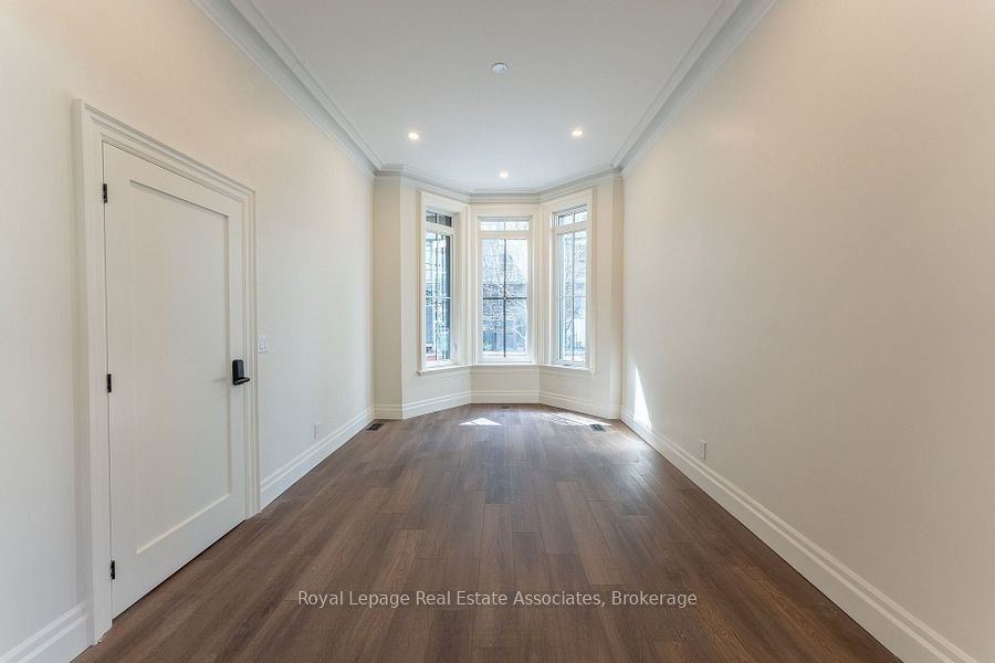 54 / 56 Stewart Street Property Photo 26