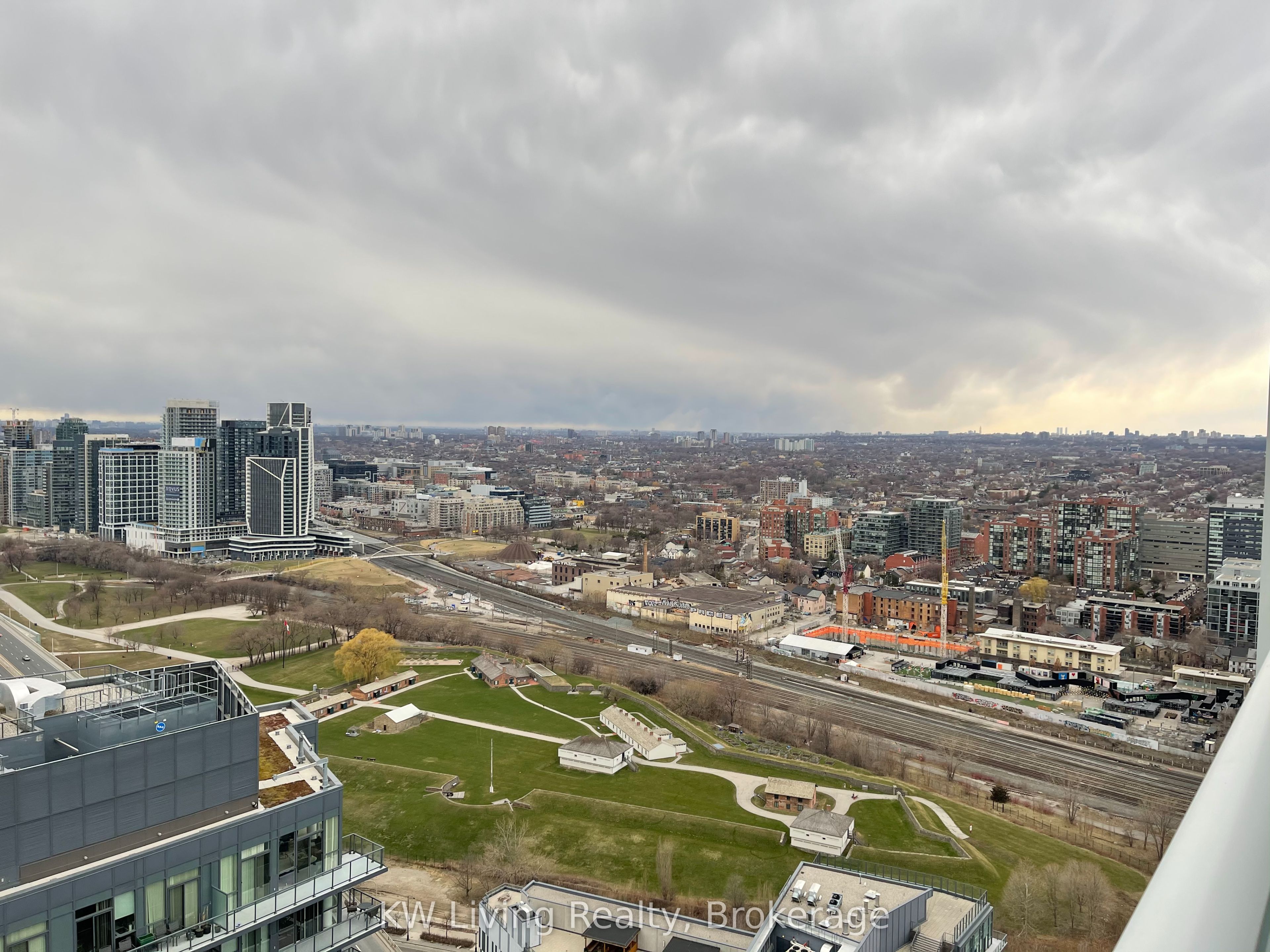 19 Bathurst Street 4202 Property Photo 15