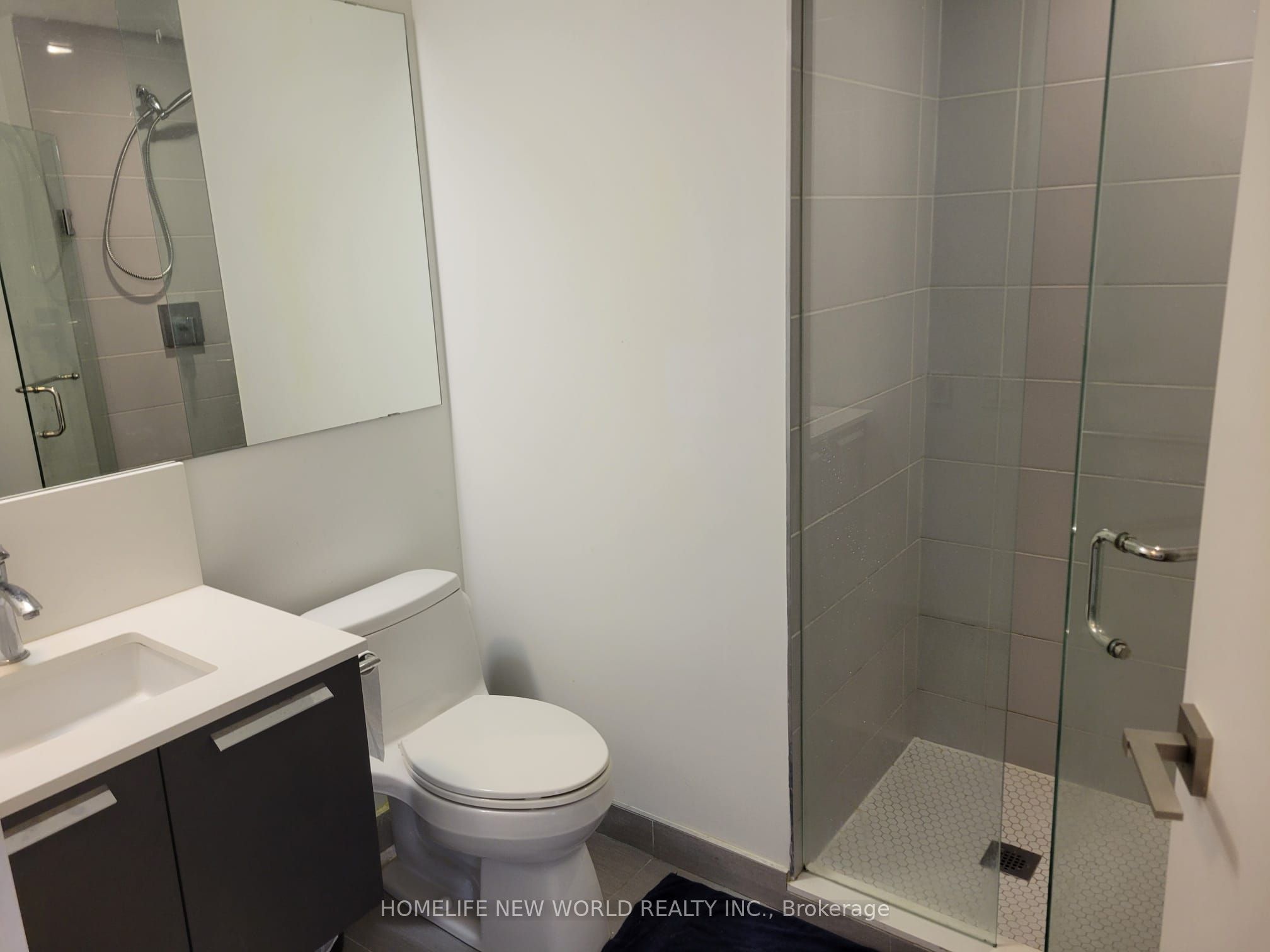28 Wellesley Street E 507 Property Photo 10