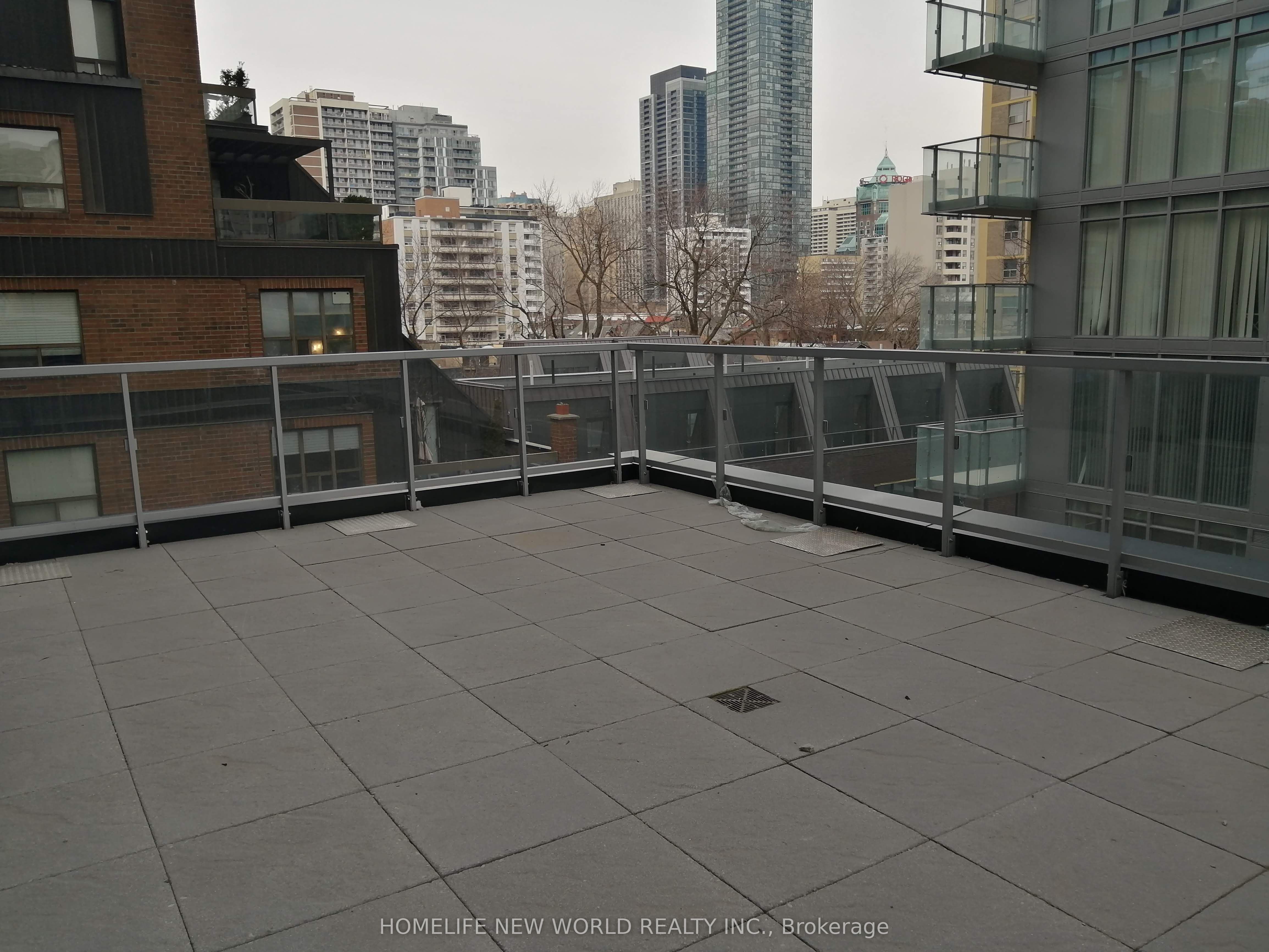 28 Wellesley Street E 507 Property Photo 19