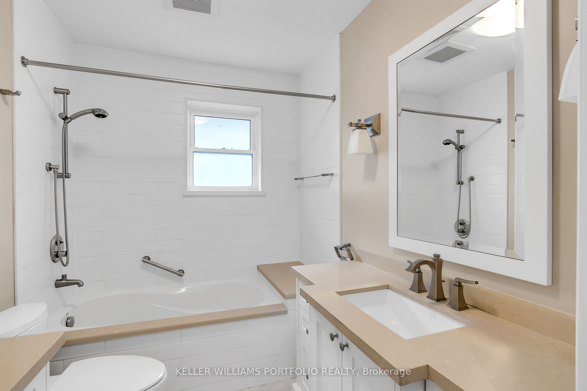 29 Winlock Park Property Photo 19