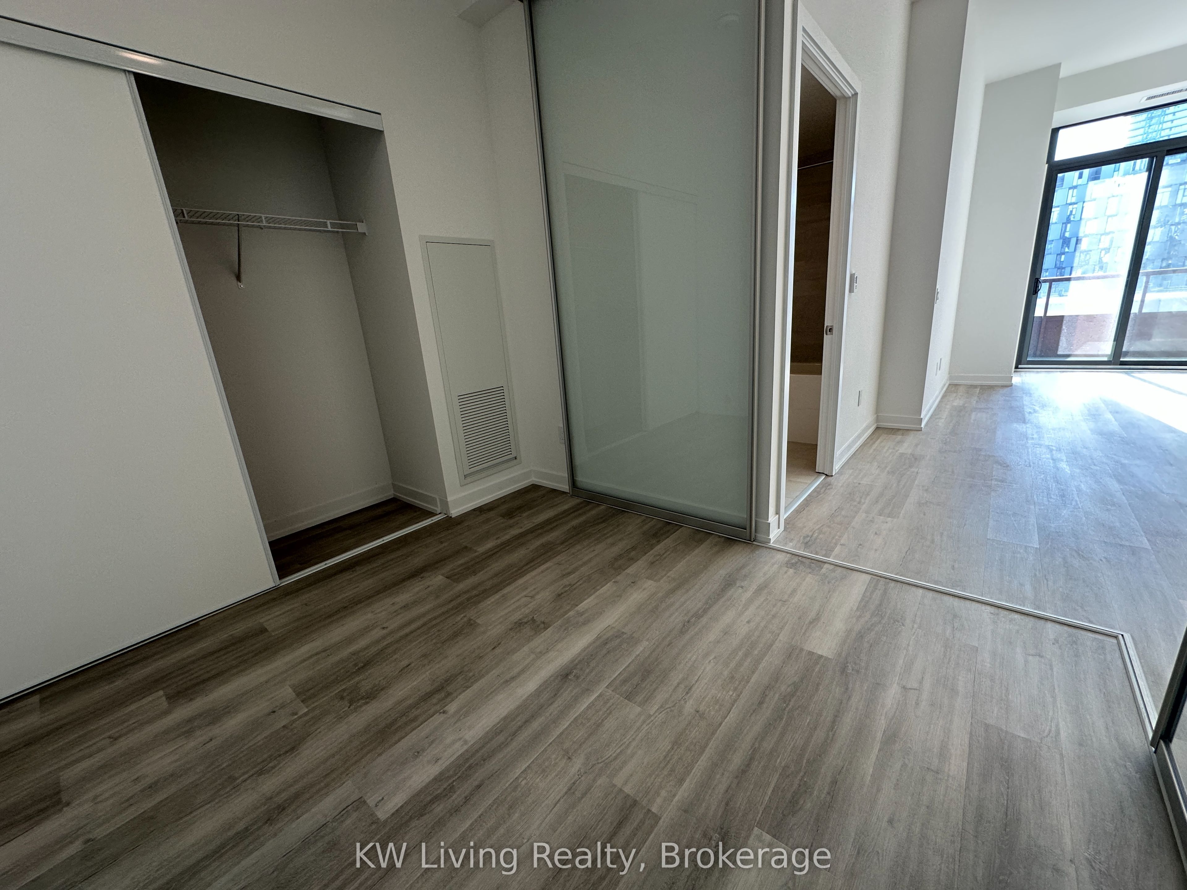 28 Eastern Avenue 616 Property Photo 5