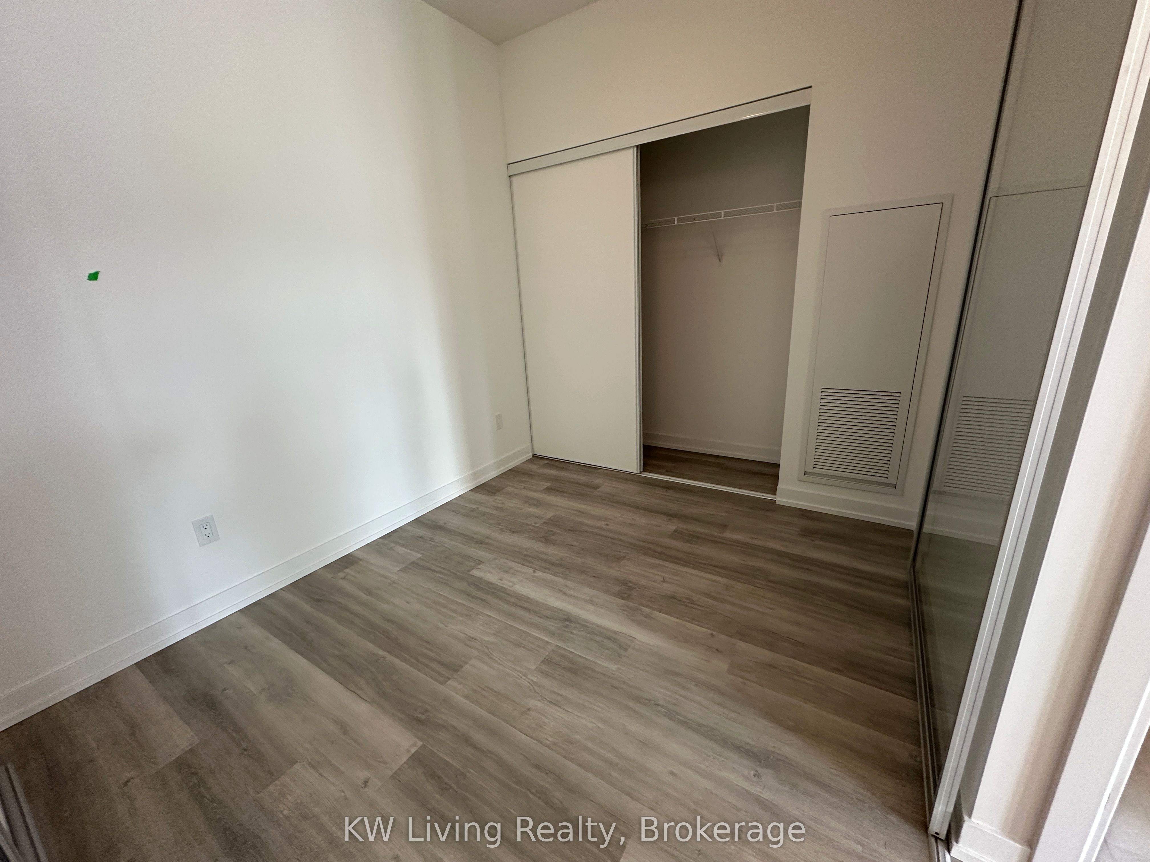 28 Eastern Avenue 616 Property Photo 14